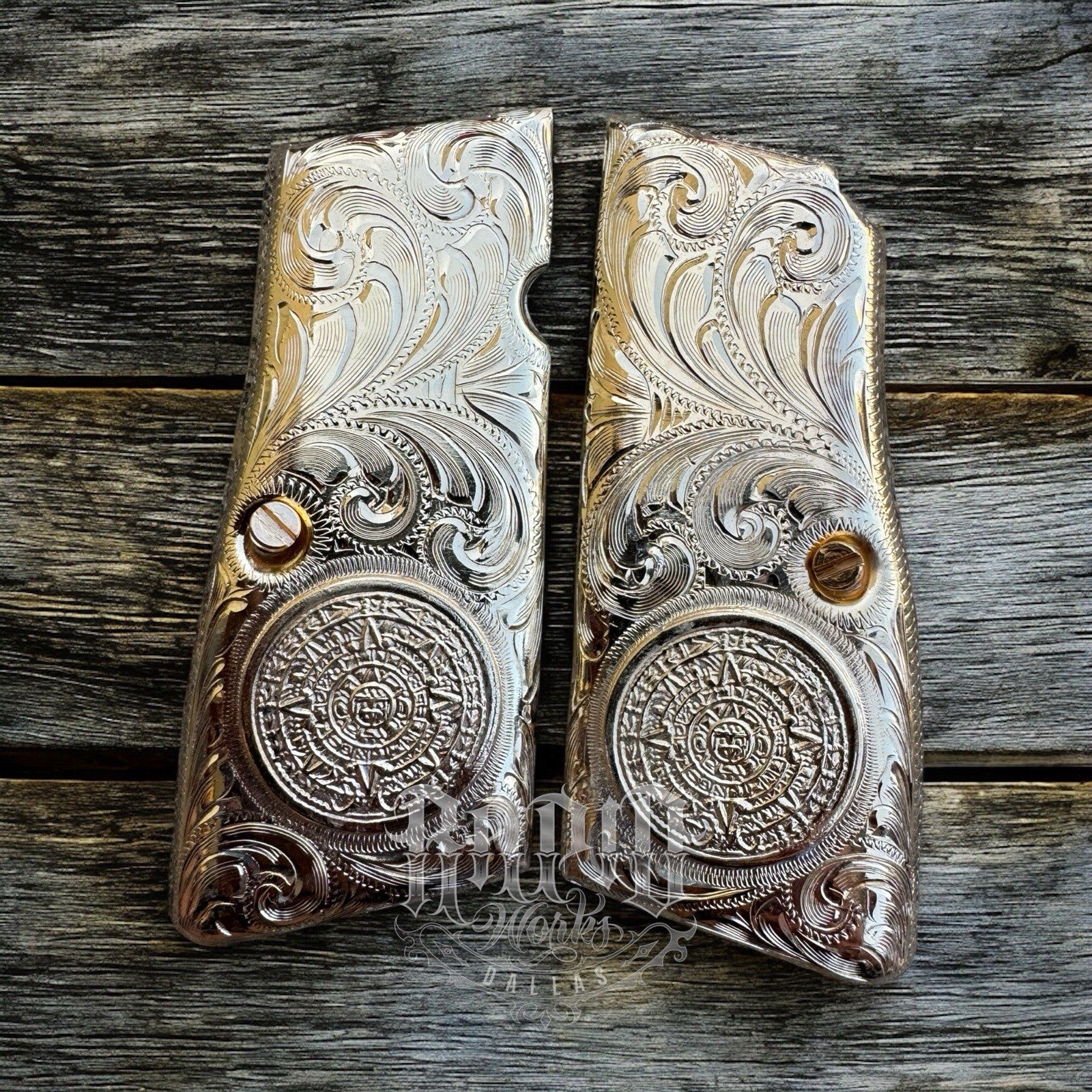 Browning Hi-Power 9mm Azteca Gold Gun Pistol Grip Cachas & 24k Screws