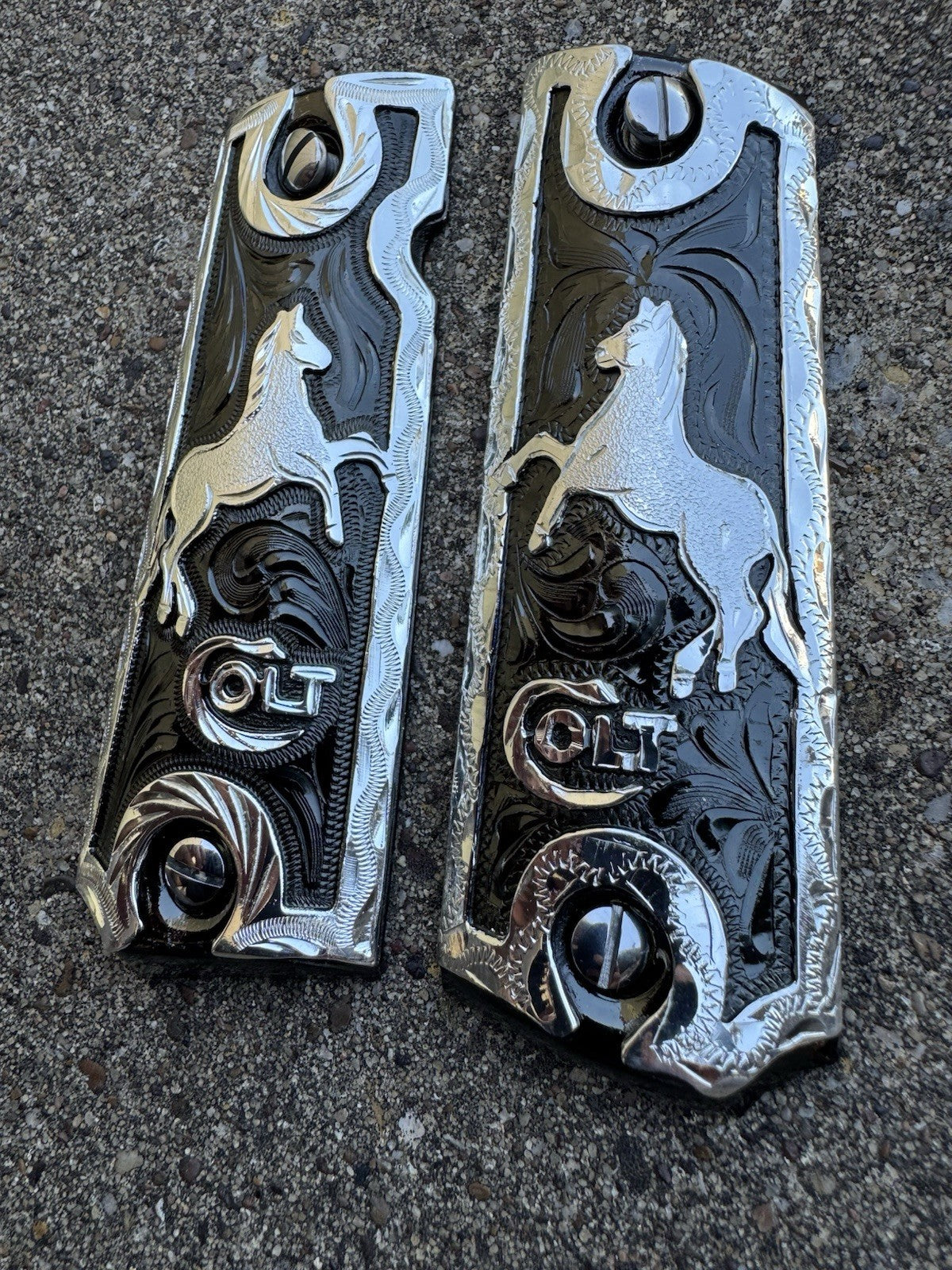 1911 45 38 Super Full Size Colt Horse Gun Pistol Grip Cachas & Polished Screws