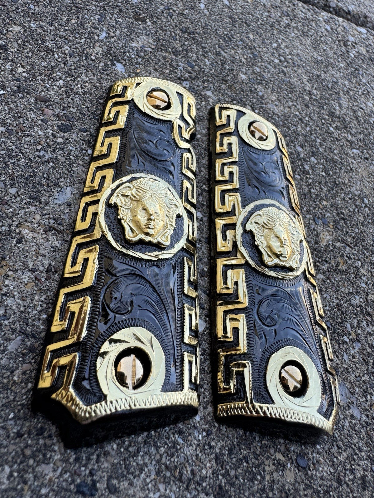 1911 45 38 Super Full Size Versace Gold Gun Pistol Grip Cachas & 24K Screws