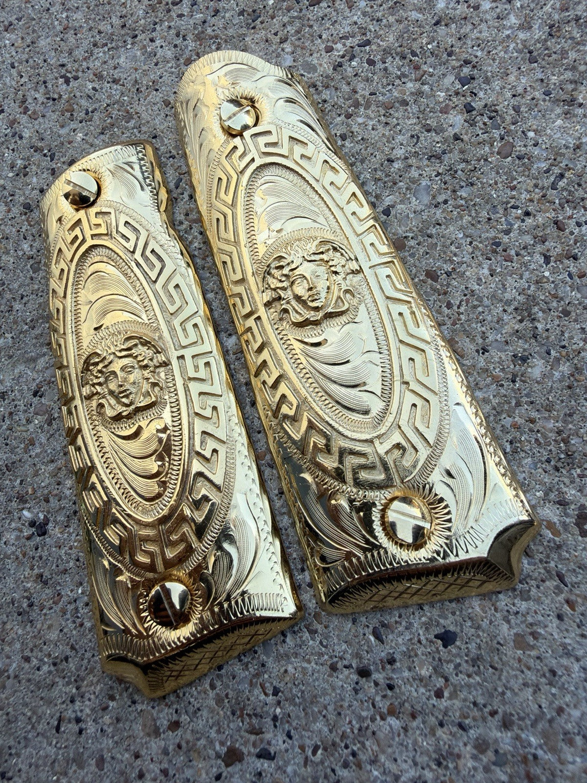 1911 45 38 Super Full Size Versace Gold Gun Pistol Grip Cachas & 24K Screws