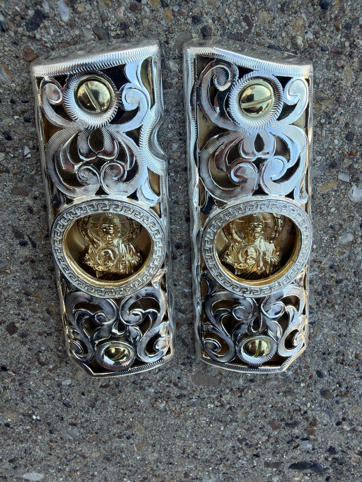 1911 45 38 Super Full Size San Judas Gold Gun Pistol Grip Cachas & 24K Screws