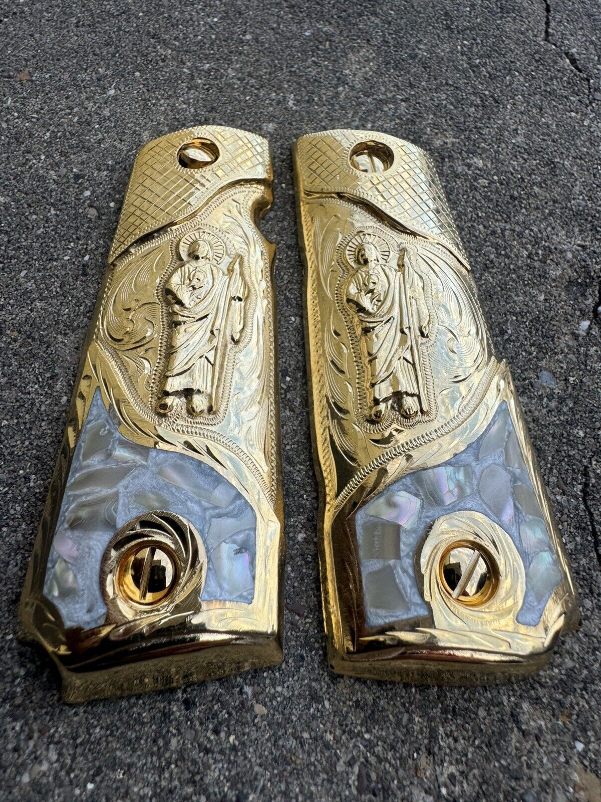 1911 45 38 Super Full Size San Judas Gold Gun Pistol Grips Cachas & 24K Screws