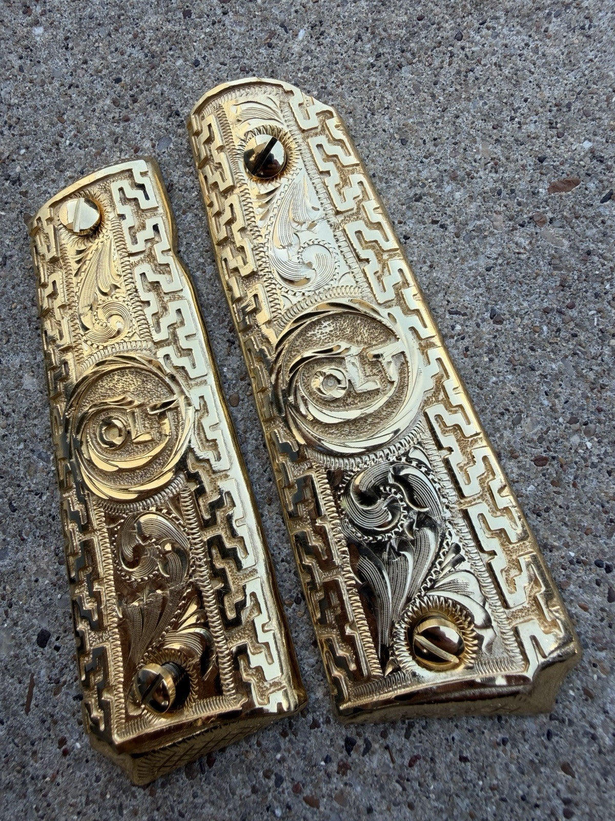 1911 45 38 Super Full Size Colt Gold Gun Pistol Grip Cachas & 24K Screws