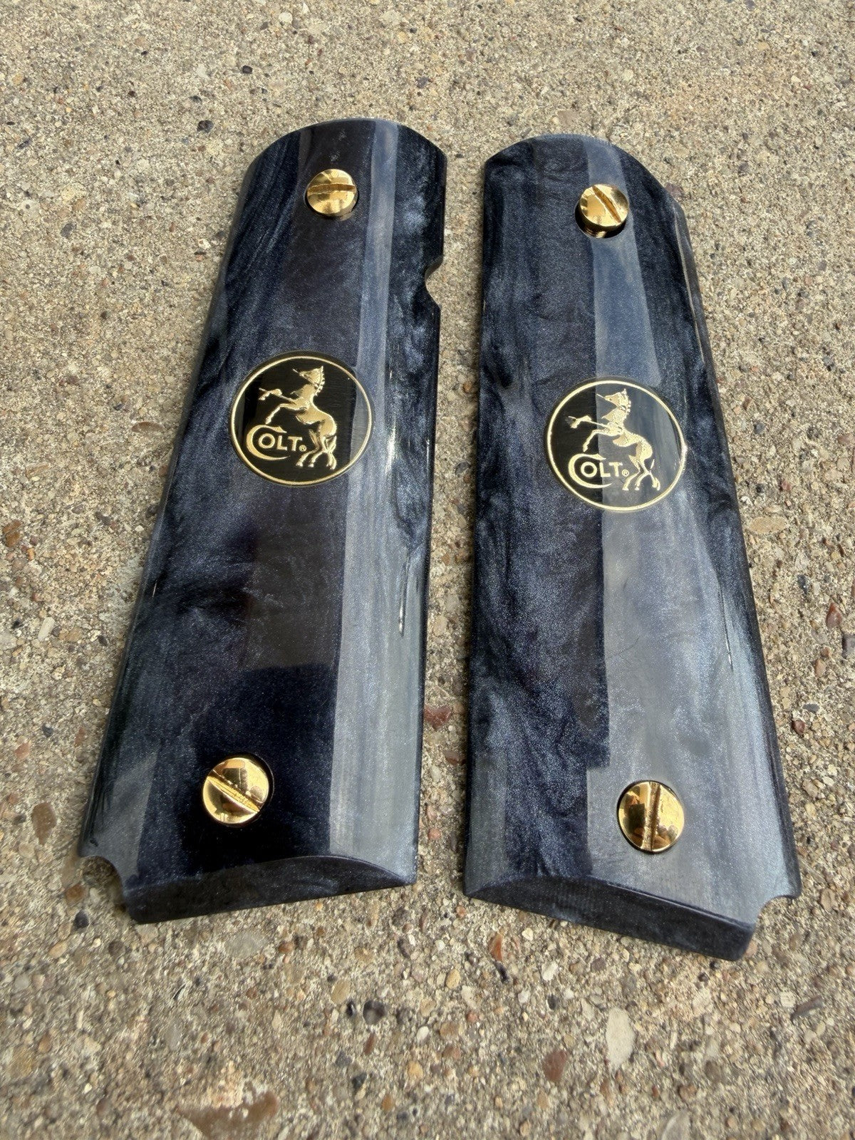 1911 45 38 Super Full Size Gold Gun Pistol Grip Cachas Chapeado & 24K Screws