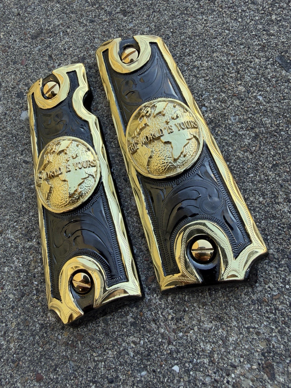 1911 45 38 Super Full Size World Is Yours Gold Gun Pistol Grip Cachas & 24KScrew