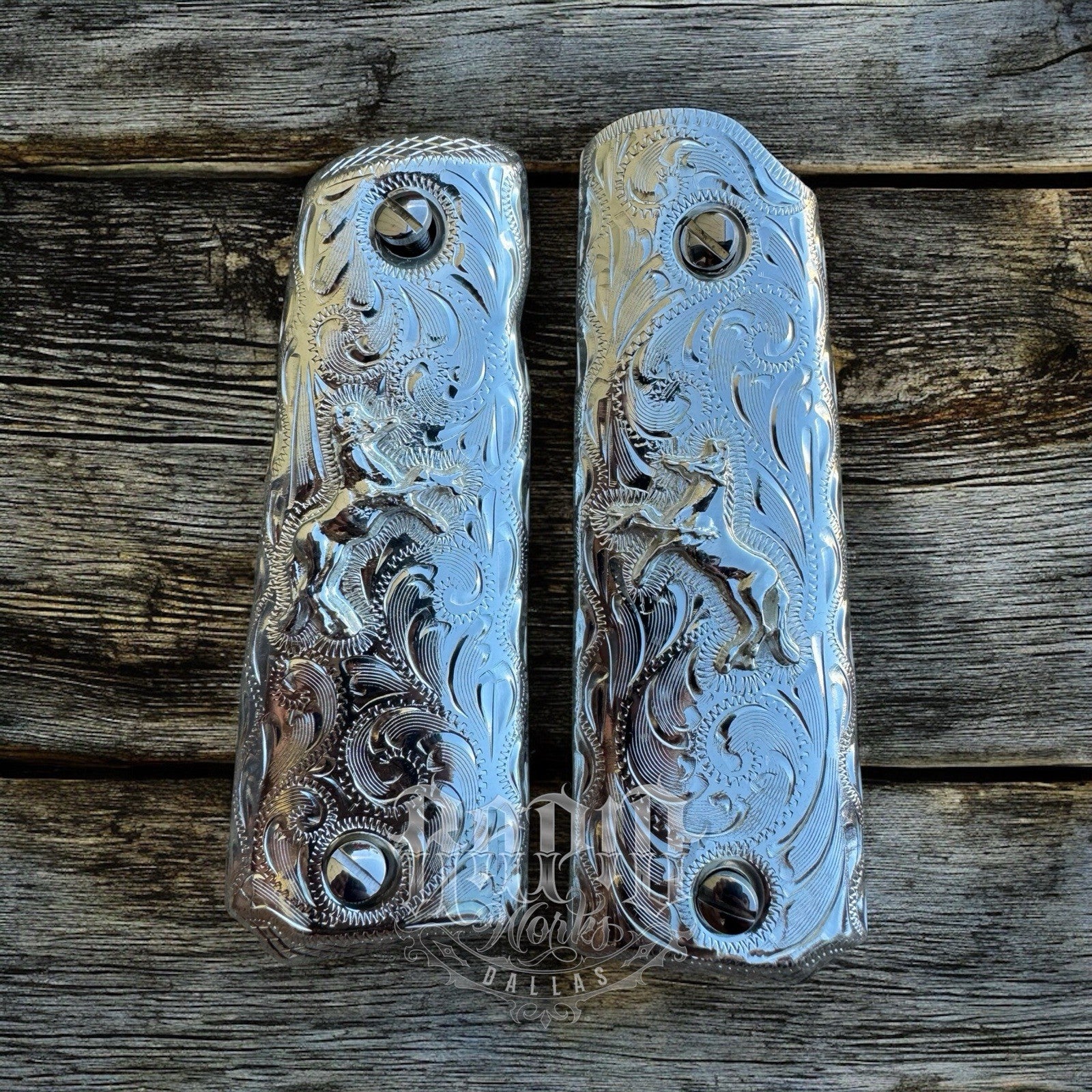1911 45 38 Super Full Size Horse Gun Pistol Grip Cachas & Polished Screws