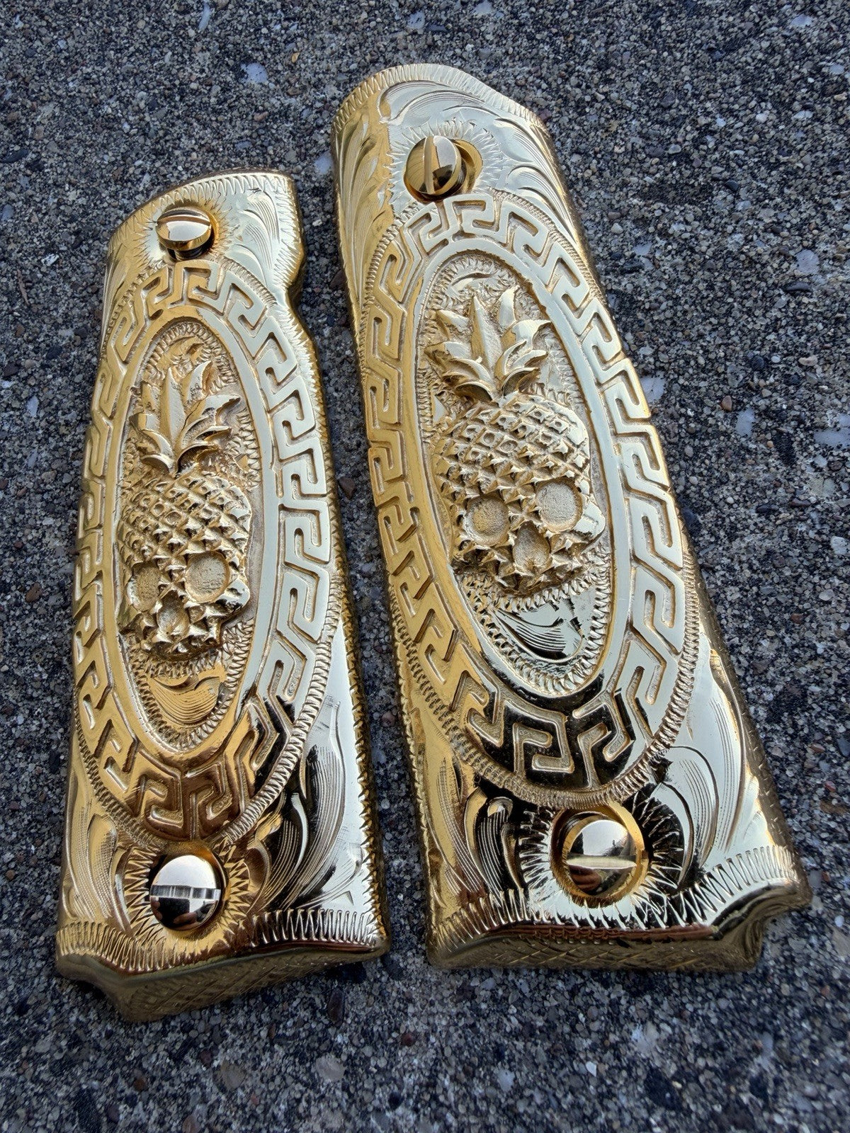 1911 45 38 Super Full Size Gold Gun Pistol Grip Cachas Chapeado & 24K Screws