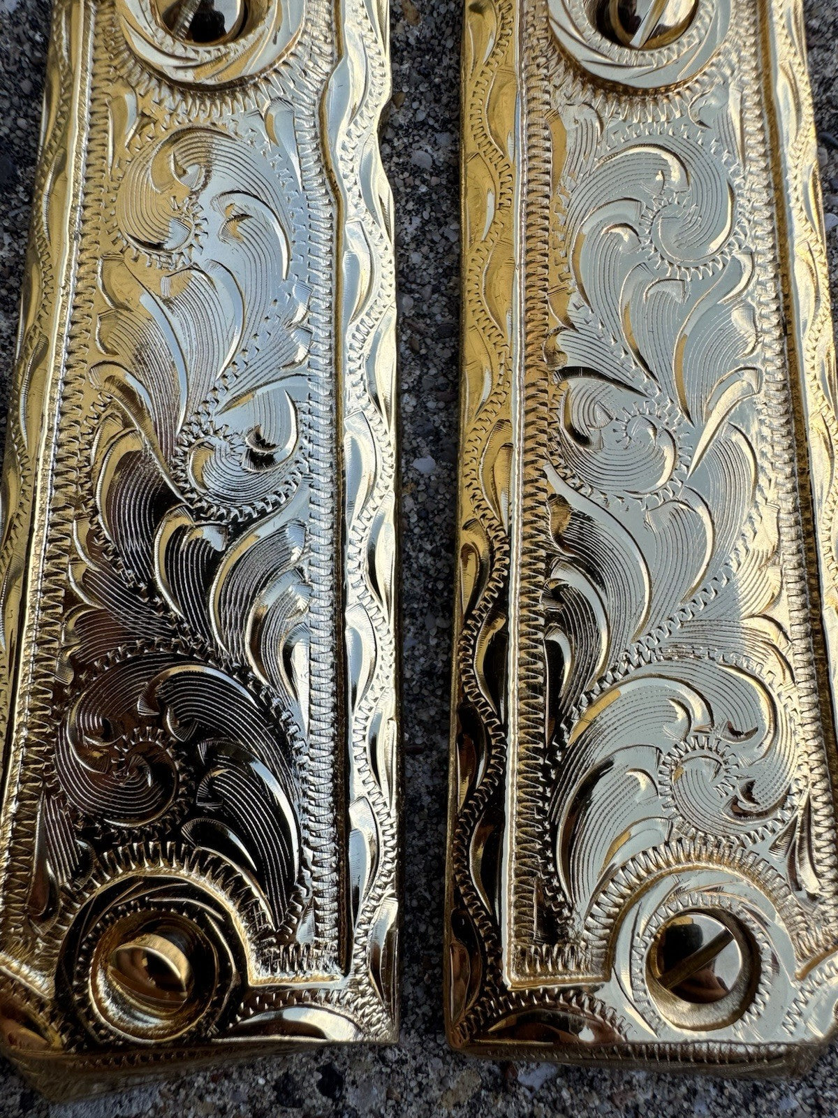 1911 45 38 Super Full Size Gold Gun Pistol Grip Cachas Chapeado & 24K Screws
