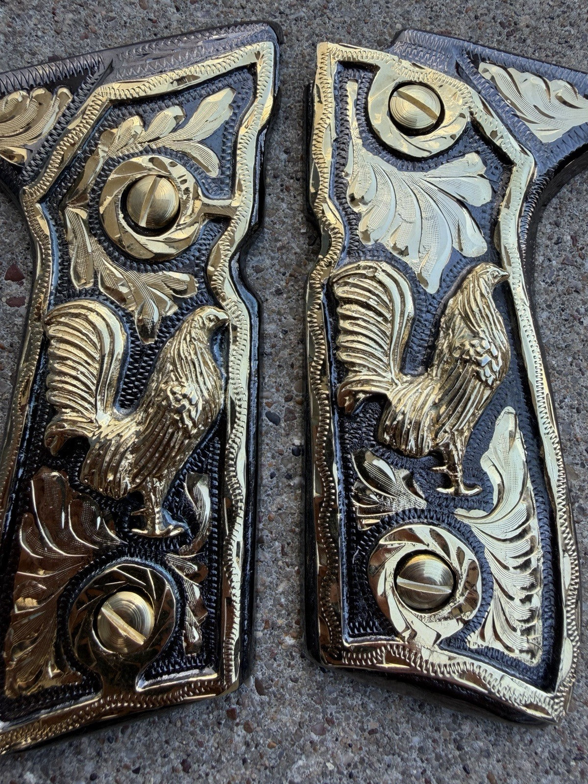 Beretta 92FS Cachas Gallo Gold Plated Pistol Custom Grips & Gold Screws