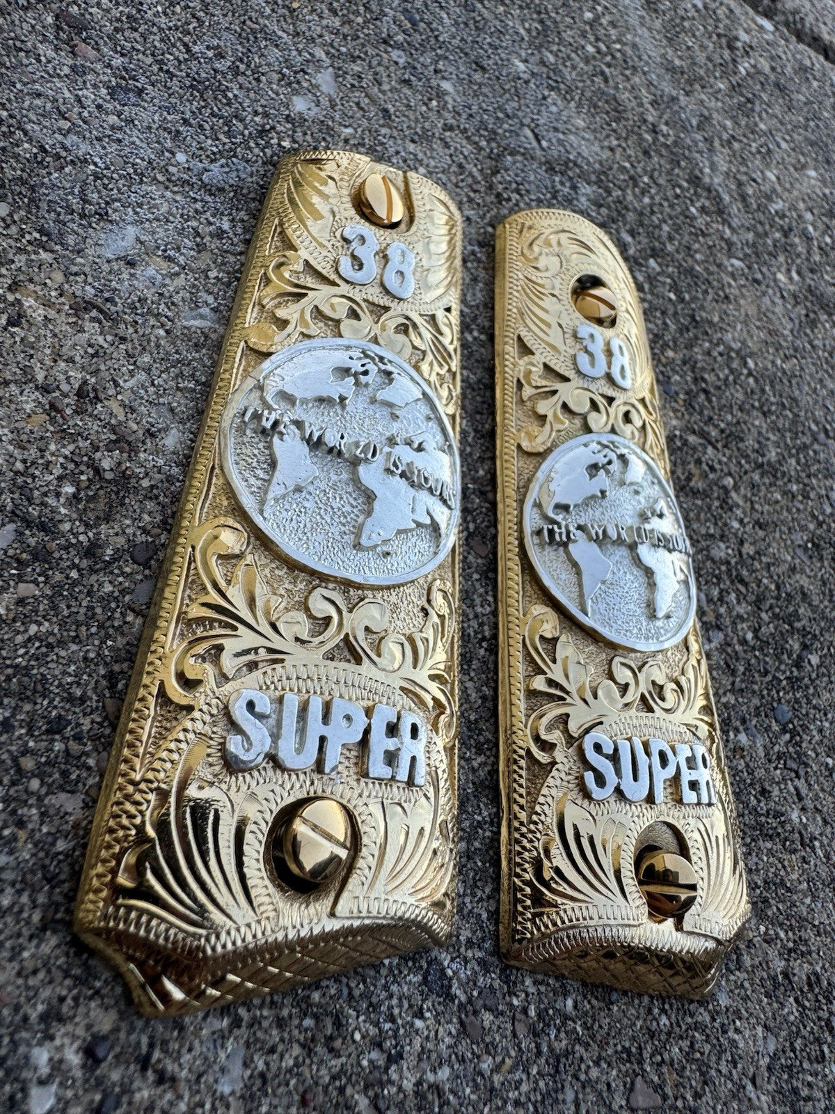 1911 45 38 Super Full Size World Is Yours Gold Gun Pistol Grip Cachas & 24KScrew