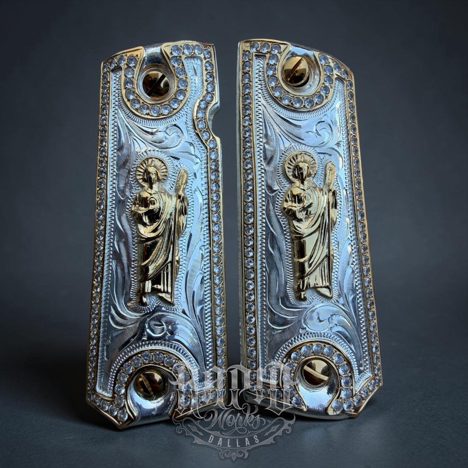 1911 ZIRCONIA 45 38 SUPER SAN JUDAS GOLD GUN PISTOL GRIP CACHAS & 24K SCREWS