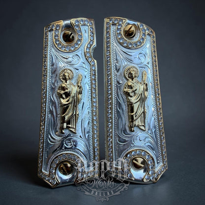 1911 ZIRCONIA 45 38 SUPER SAN JUDAS GOLD GUN PISTOL GRIP CACHAS & 24K SCREWS