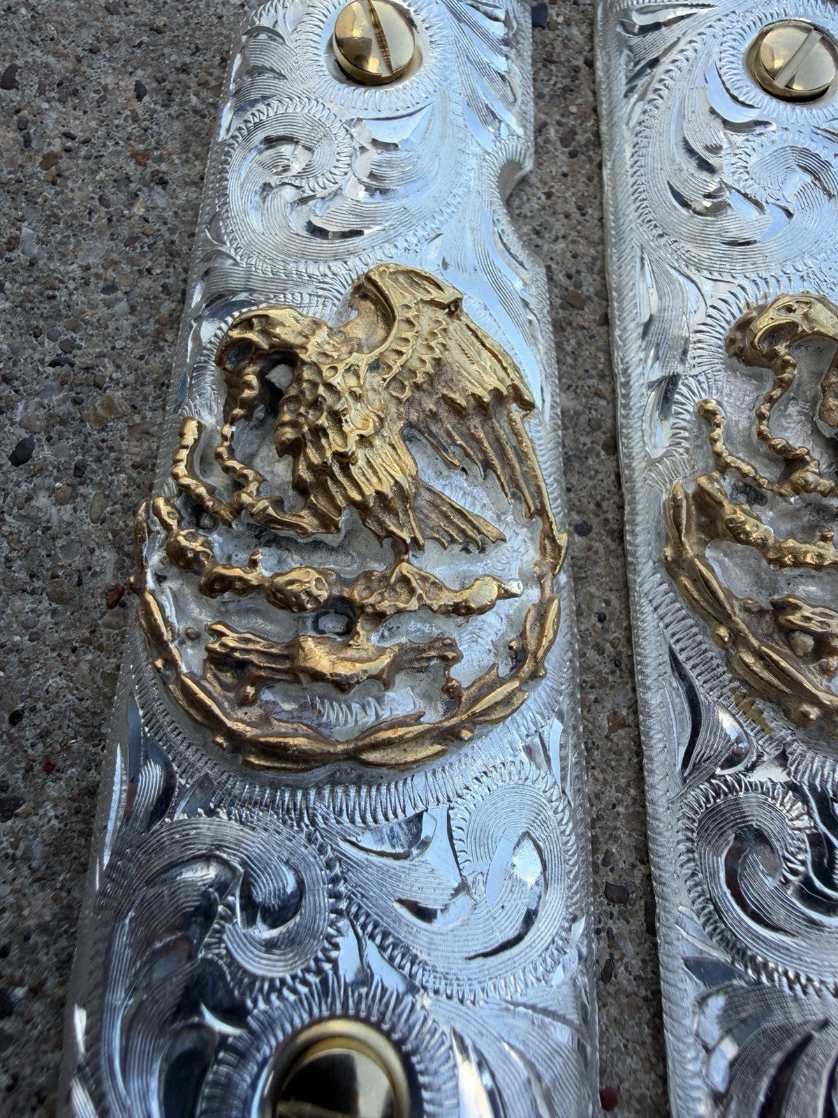 1911 45 38 Super Full Size Aguila Gold Gun Pistol Grip Cachas & 24K Screws