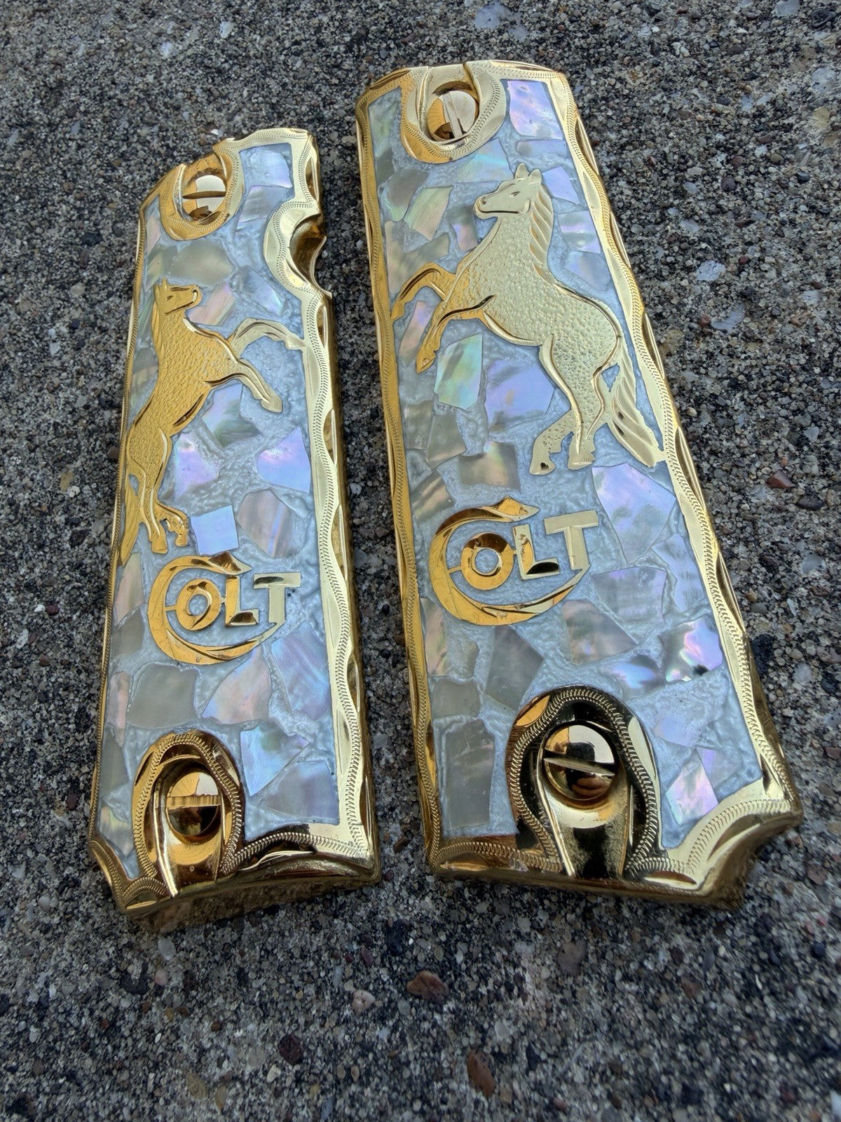 1911 45 38 Super Full Size Horse Gold Gun Pistol Grip Cachas & 24K Screws