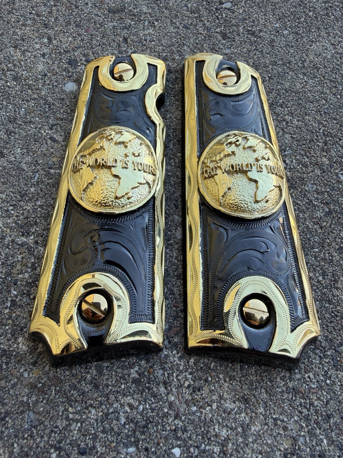 1911 45 38 Super Full Size World Is Yours Gold Gun Pistol Grip Cachas & 24KScrew