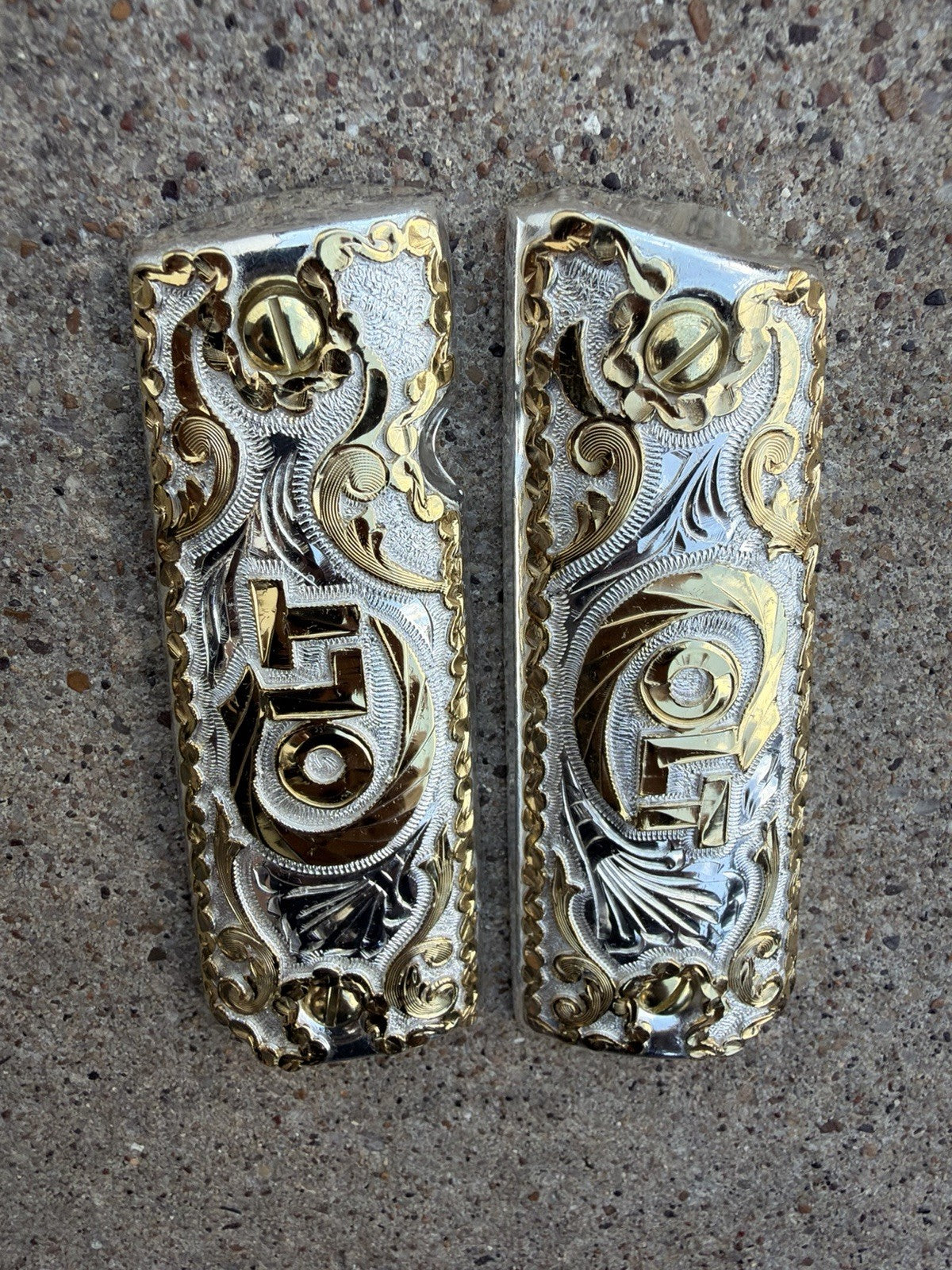 1911 45 38 Super Full Size COLT Gold Gun Pistol Grip Cachas Chapeado & 24K Screw