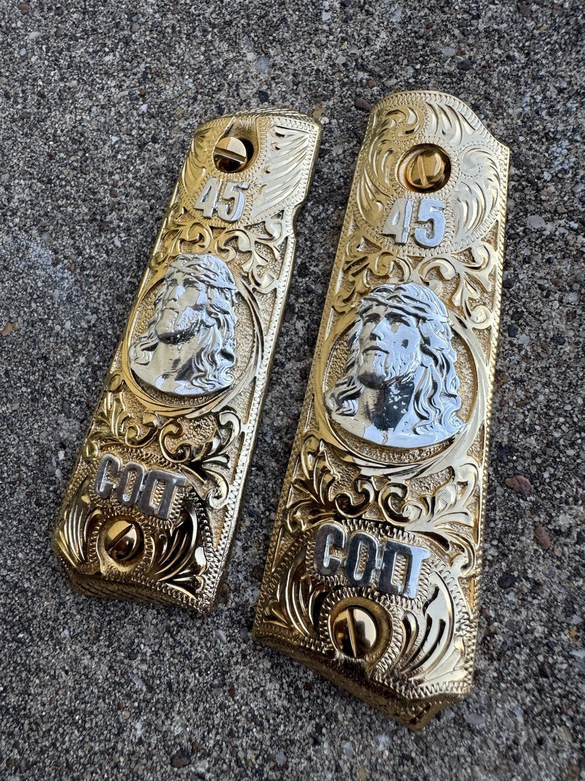 1911 45 38 Super Full Size Gold Gun Pistol Grip Cachas Chapeado & 24K Screws