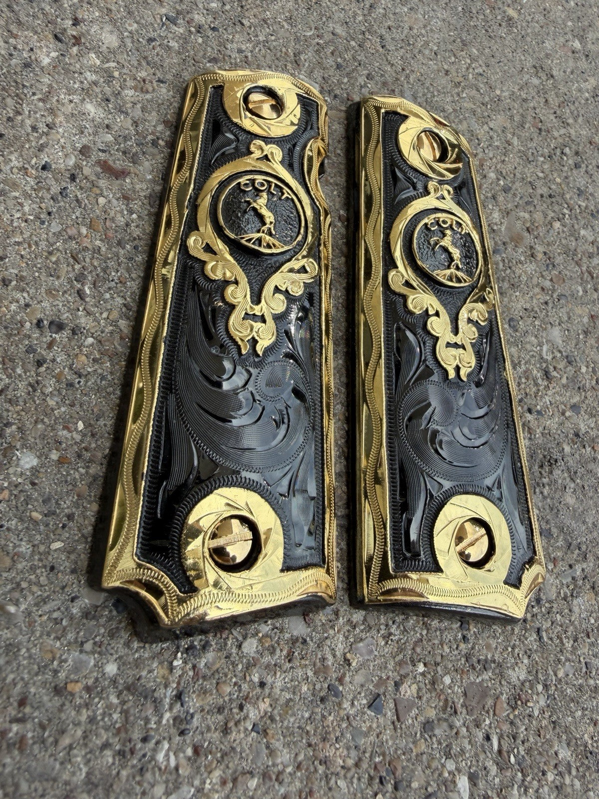 1911 45 38 Super Full Size Horse Gold Gun Pistol Grip Cachas & 24K Screws