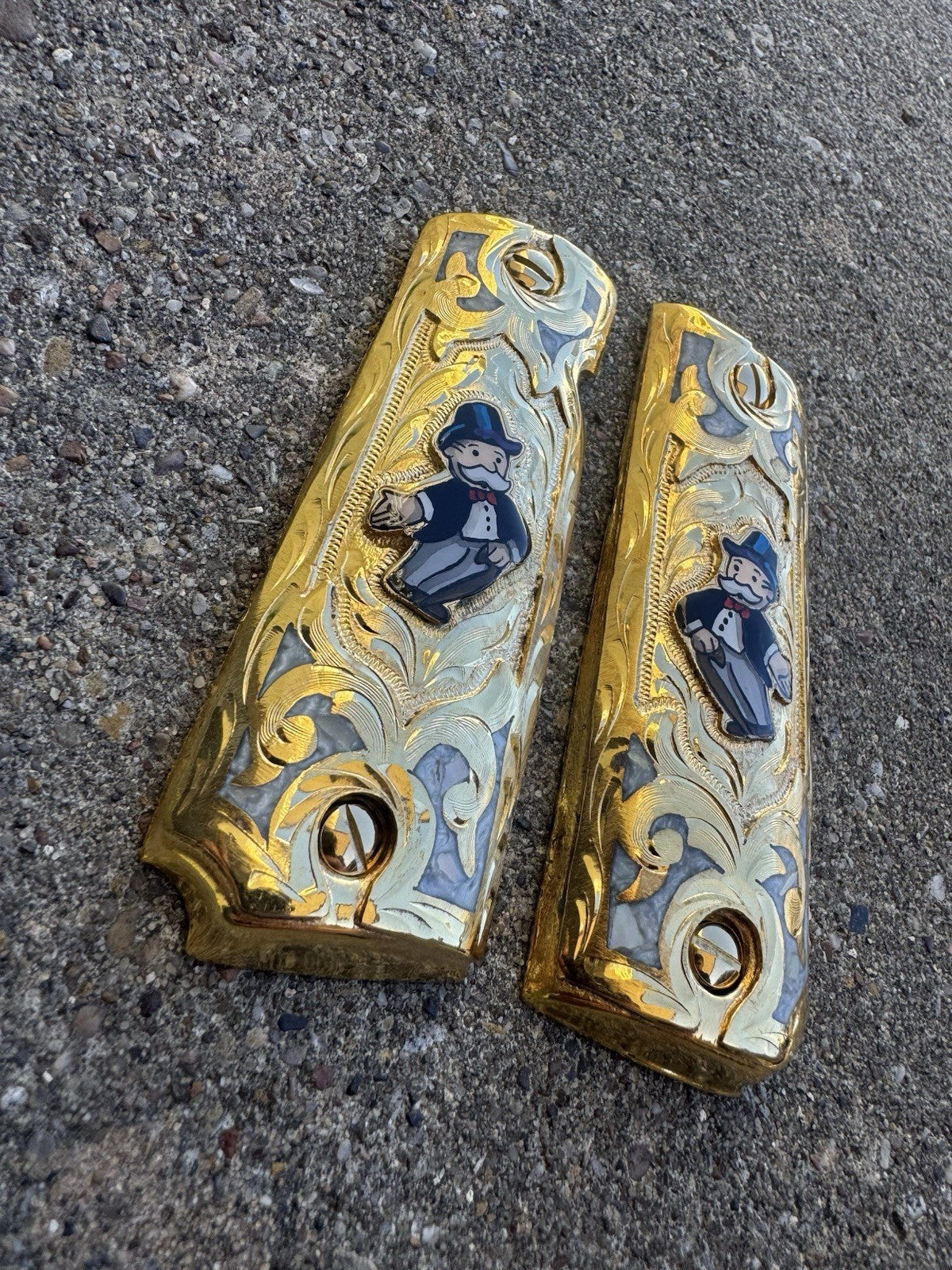 1911 45 38 Super Full Size Monopoly Gold Gun Pistol Grip Cachas & 24K Screws