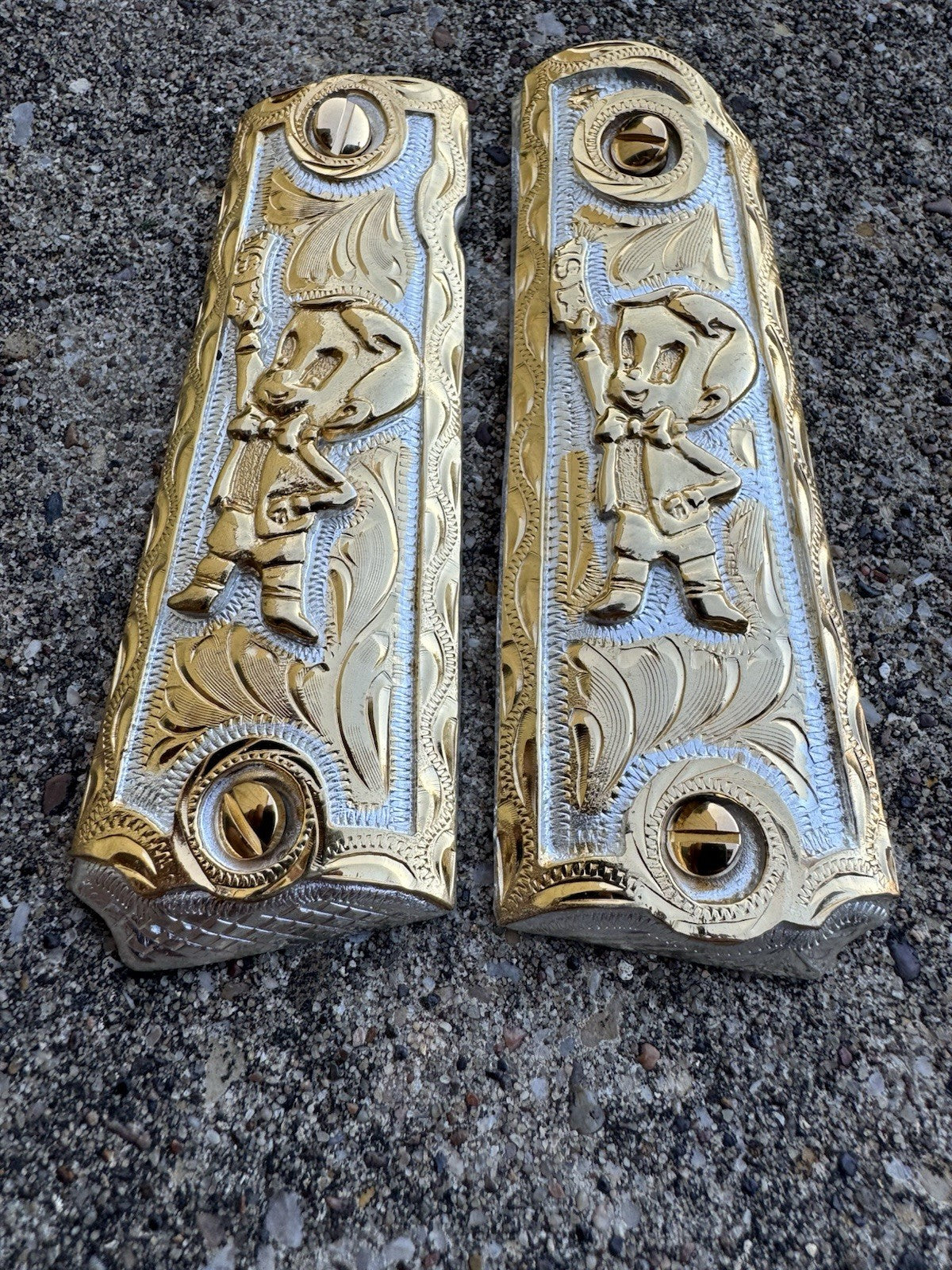 1911 45 38 Super Full Size Richie Rich Gold Gun Pistol Grip Cachas & 24K Screws
