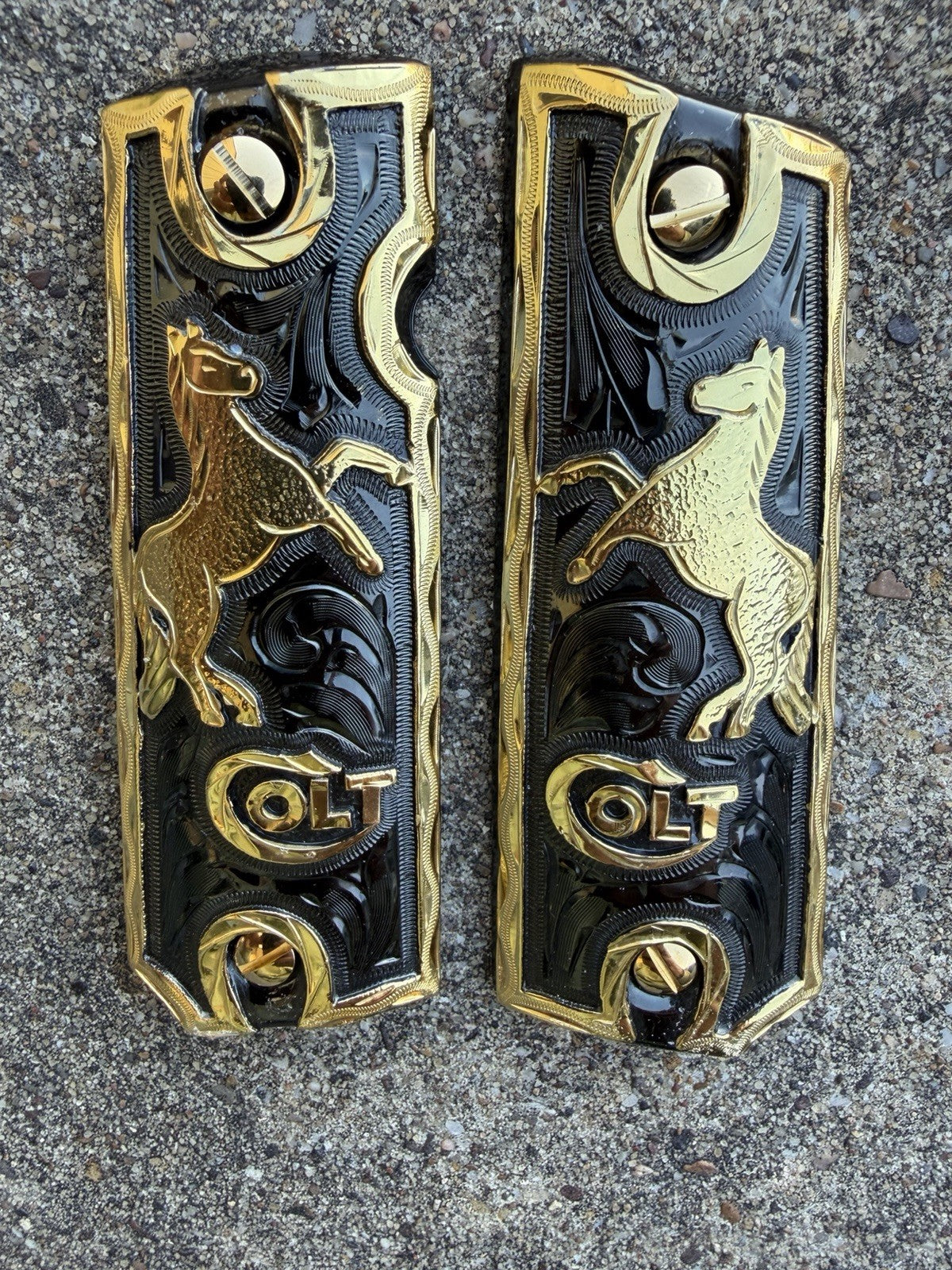 1911 45 38 Super Full Size Horse Gold Gun Pistol Grip Cachas & 24K Screws