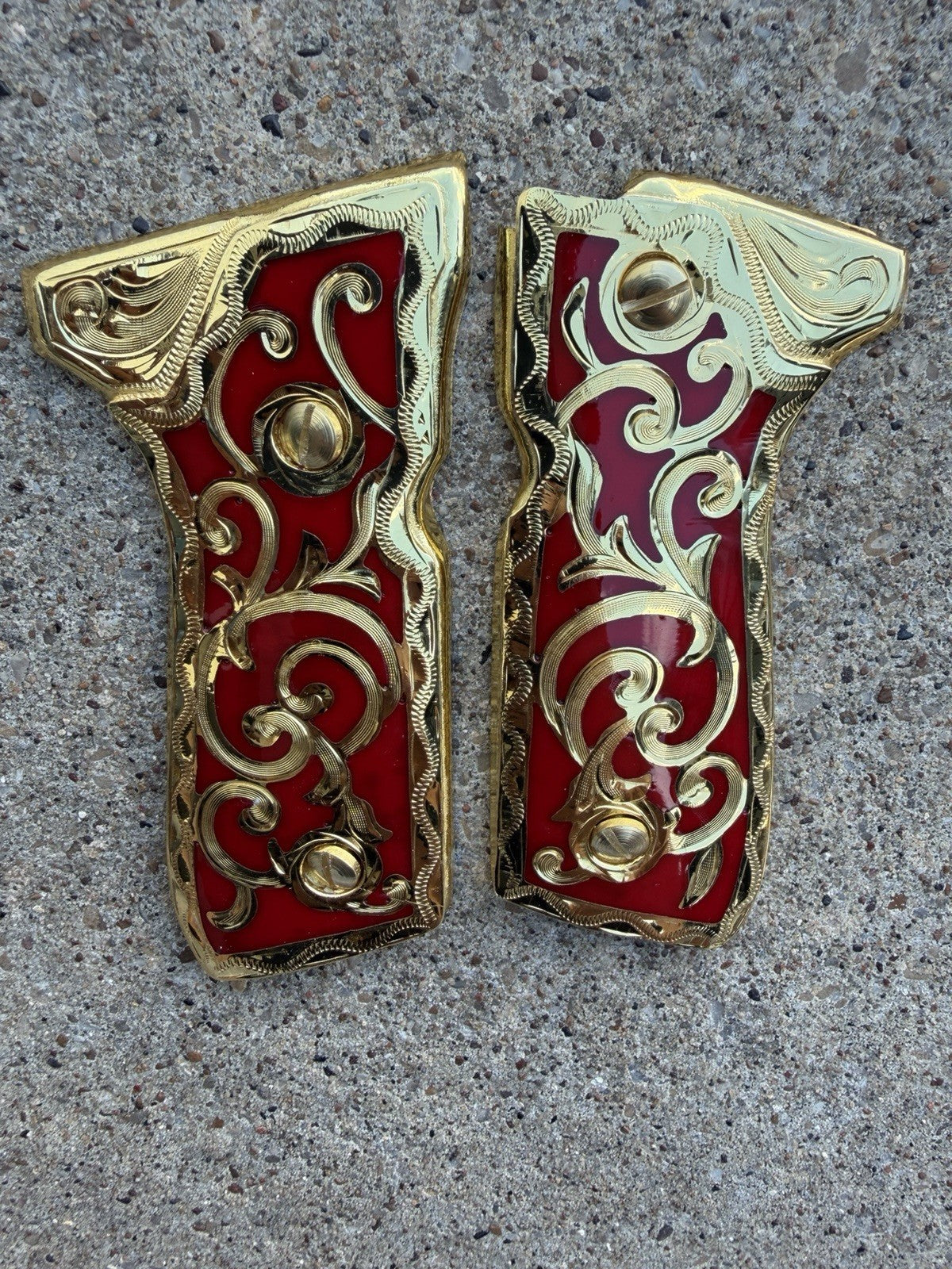 Beretta 92FS Cachas Scroll Gold Plated Pistol Custom Grips & Gold Screws