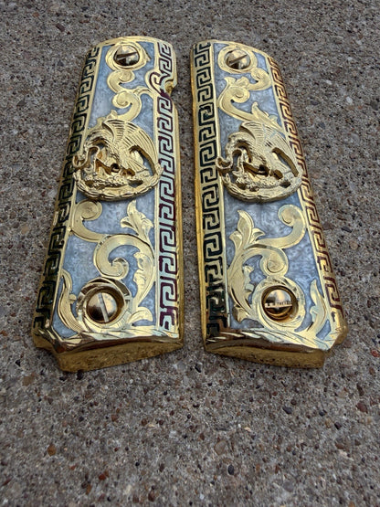 1911 45 38 Super Full Size Mexican Eagle Gold Gun Pistol Grip Cachas & 24K Screw