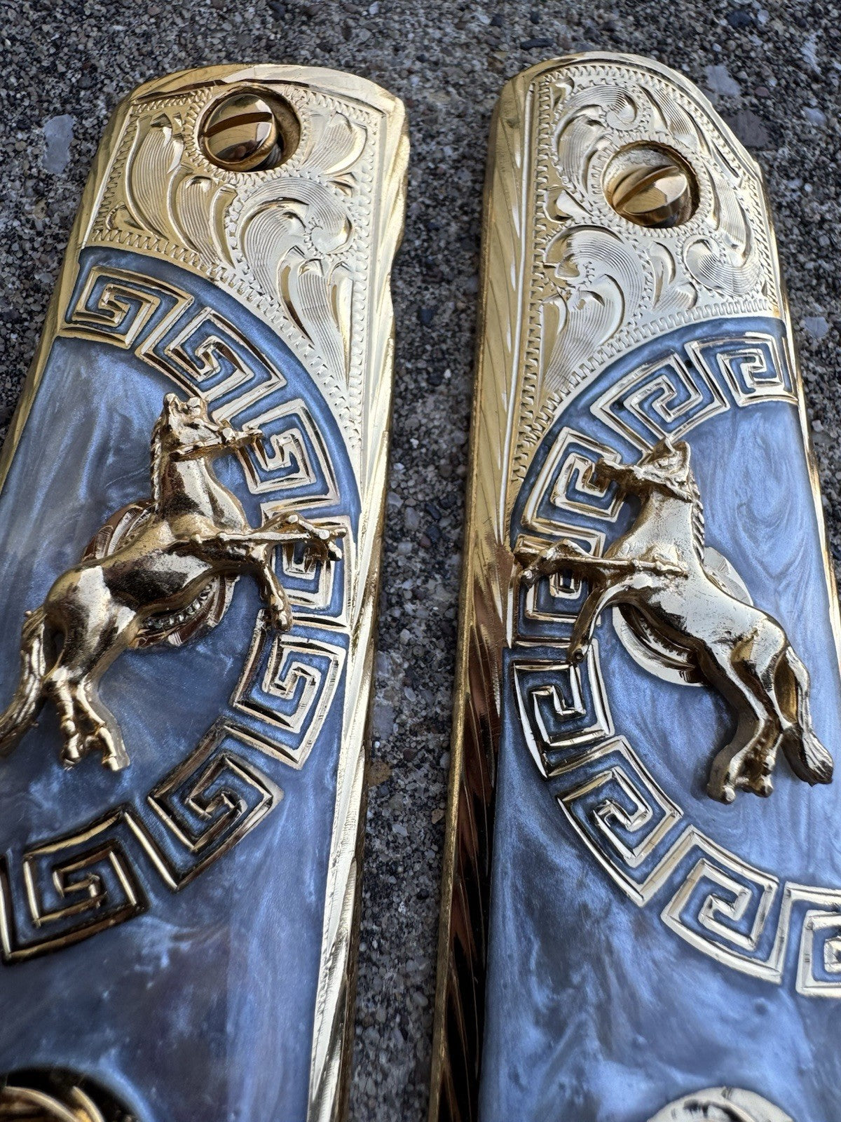 1911 45 38 Super Full Size Horse Gold Gun Pistol Grip Cachas & 24K Screws