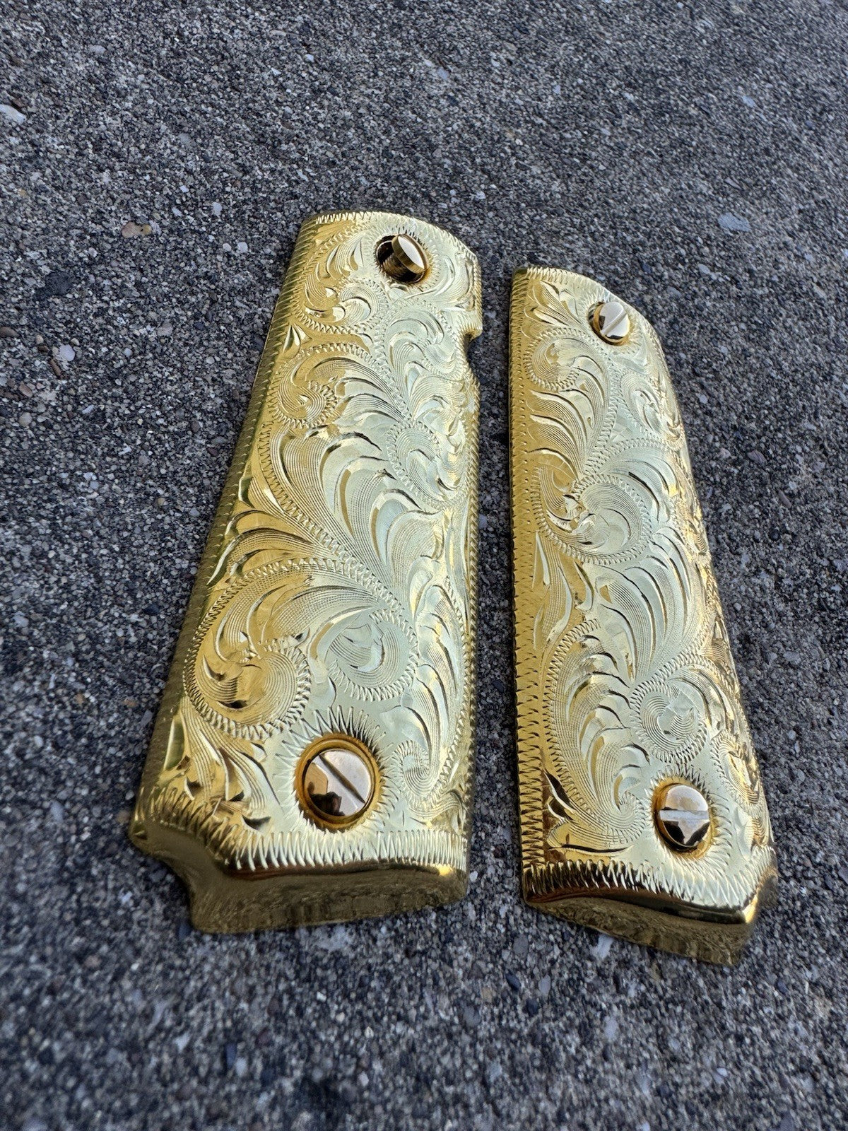 1911 45 38 Super Full Size Gold Gun Pistol Grip Cachas Chapeado & 24K Screws