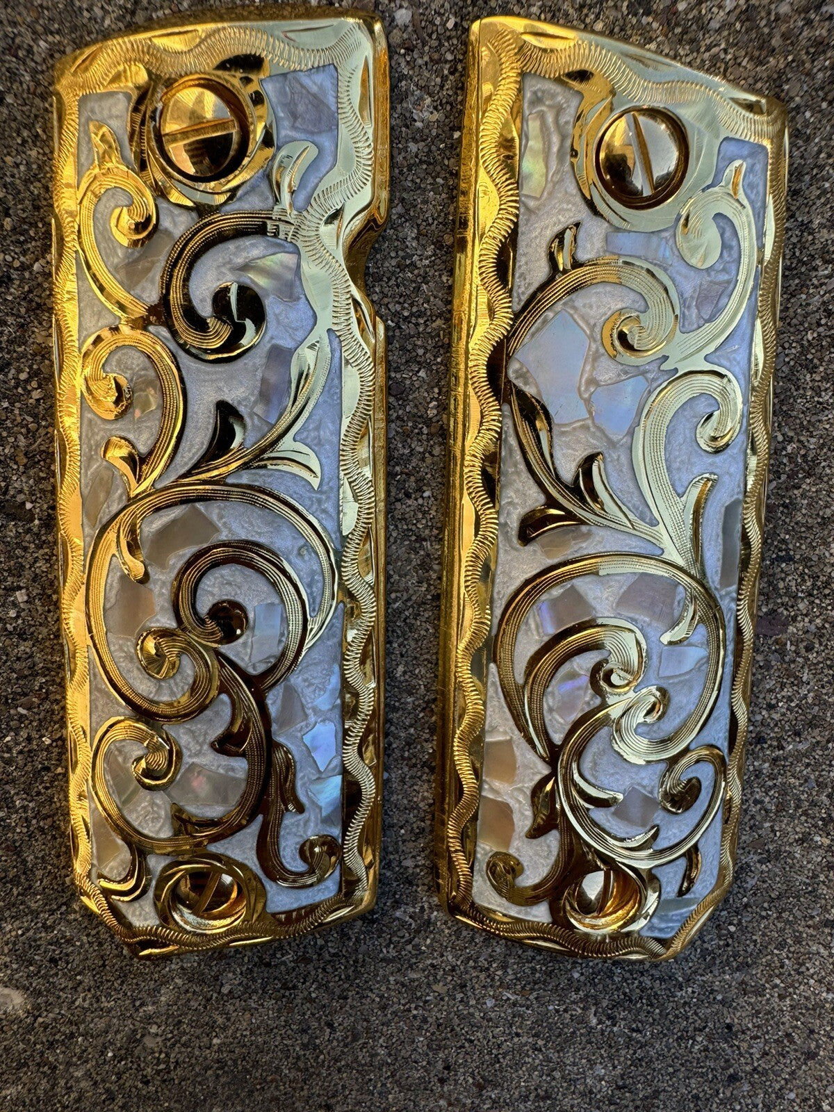 1911 45 38 Super Full Size Gold Gun Pistol Grip Cachas Chapeado & 24K Screws