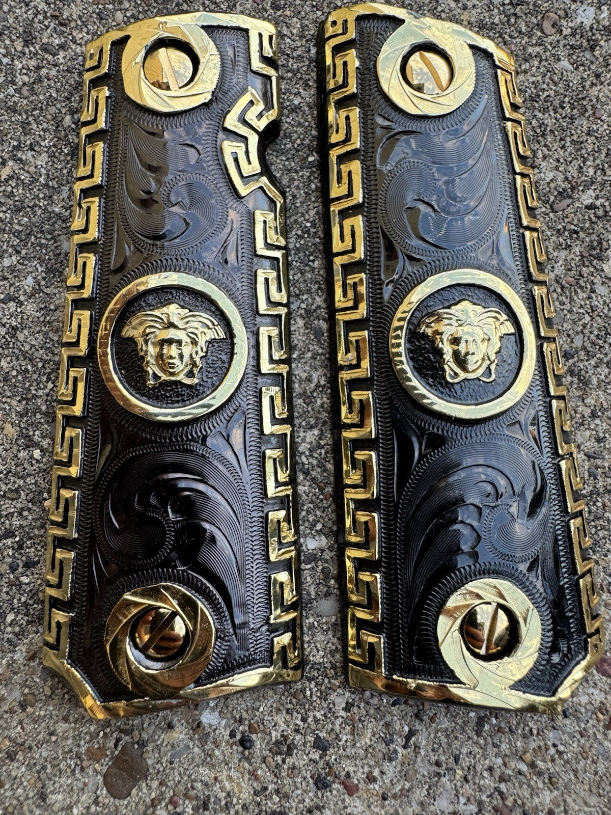 1911 45 38 Super Full Size Versace Gold Gun Pistol Grip Cachas & 24K Screws