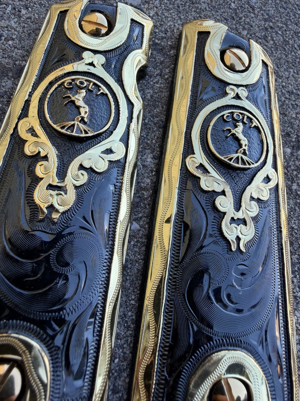 1911 45 38 Super Full Size Horse Gold Gun Pistol Grip Cachas & 24K Screws