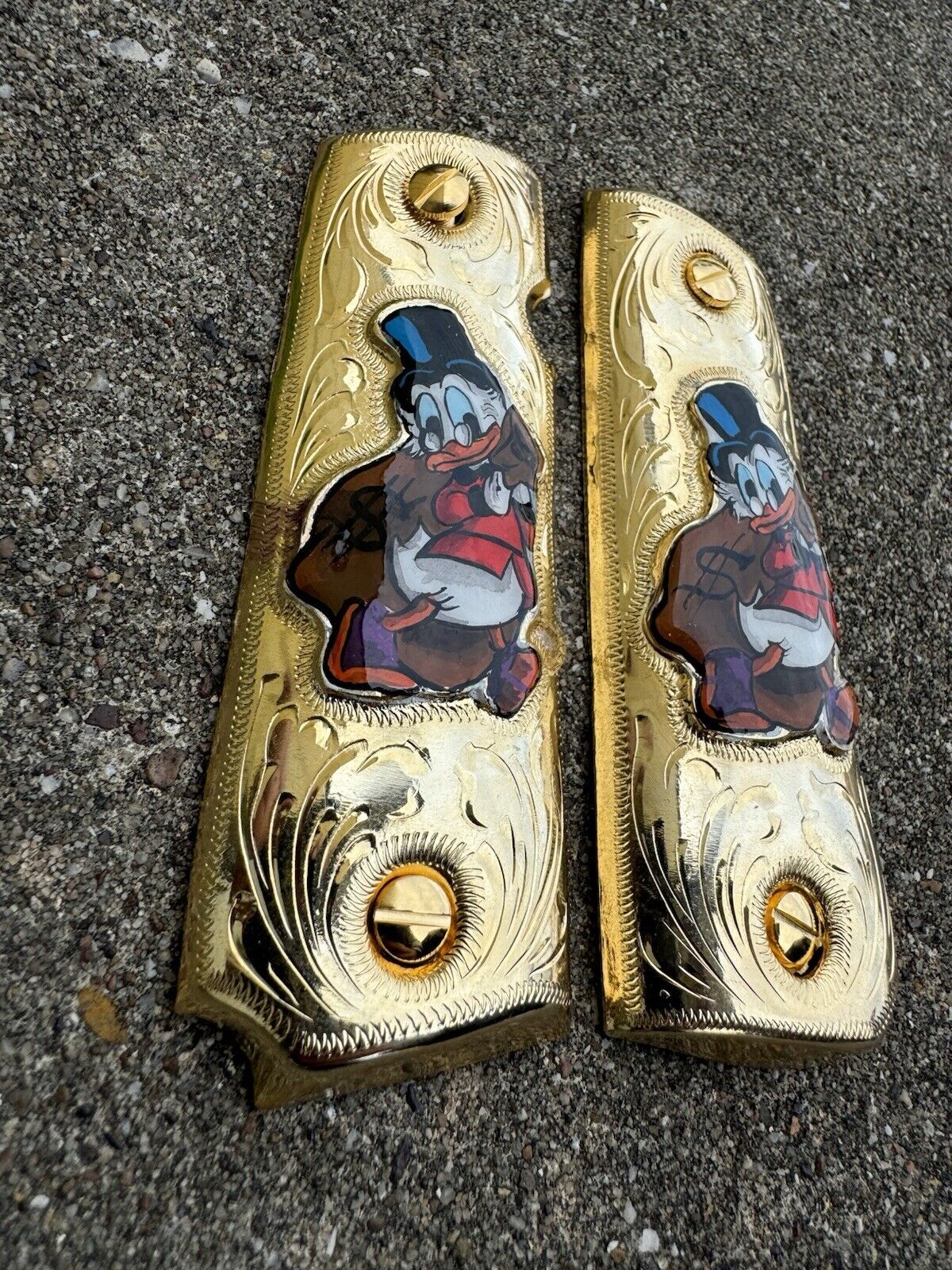 1911 45 38 Super Full Size Mcscrooge Duck Gold Gun Pistol Grip Cachas &24K Screw