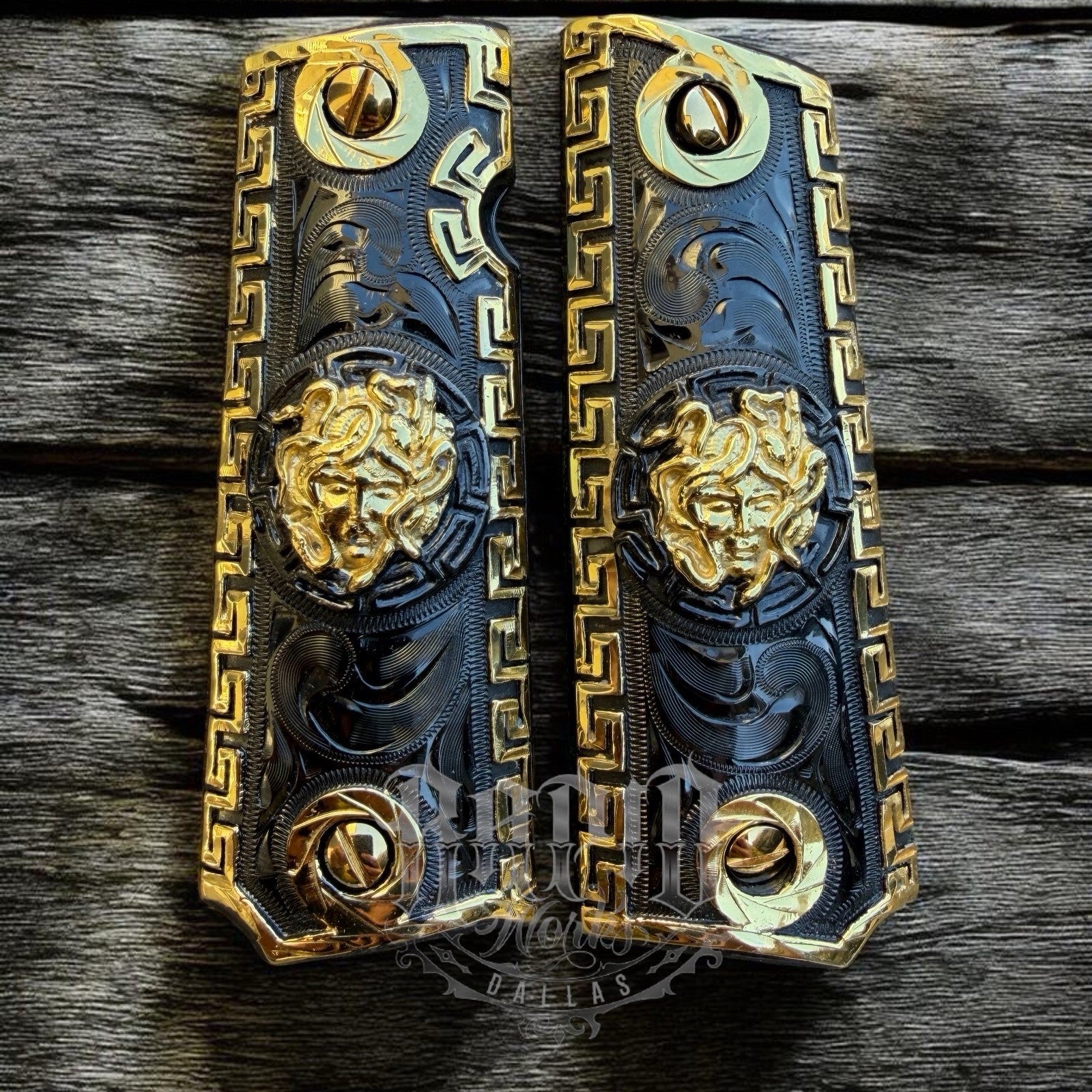 1911 45 38 Super Full Size Versace Gold Gun Pistol Grip Cachas & 24K Screws