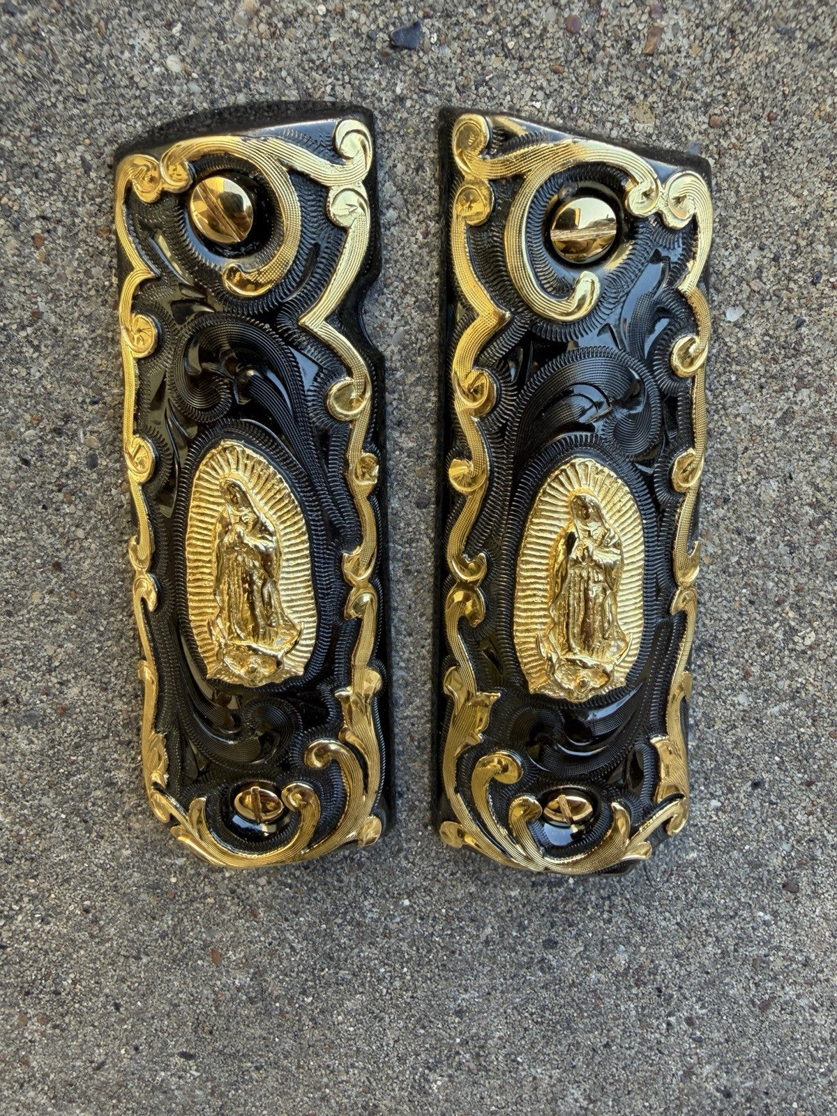 1911 45 38 Super Full Size Virgen De Guadalupe Gold Pistol Grip Cachas & Screws