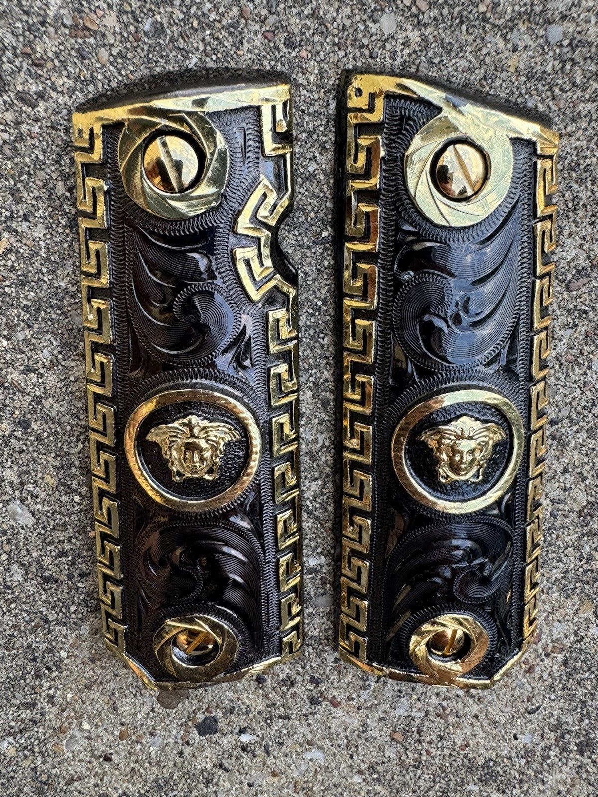 1911 45 38 Super Full Size Versace Gold Gun Pistol Grip Cachas & 24K Screws
