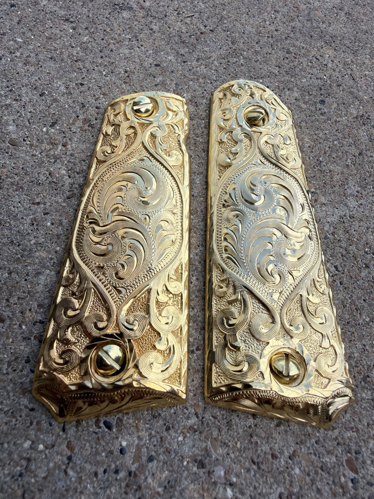 1911 45 38 Super Full Size Gold Gun Pistol Grip Cachas Chapeado & 24K Screws