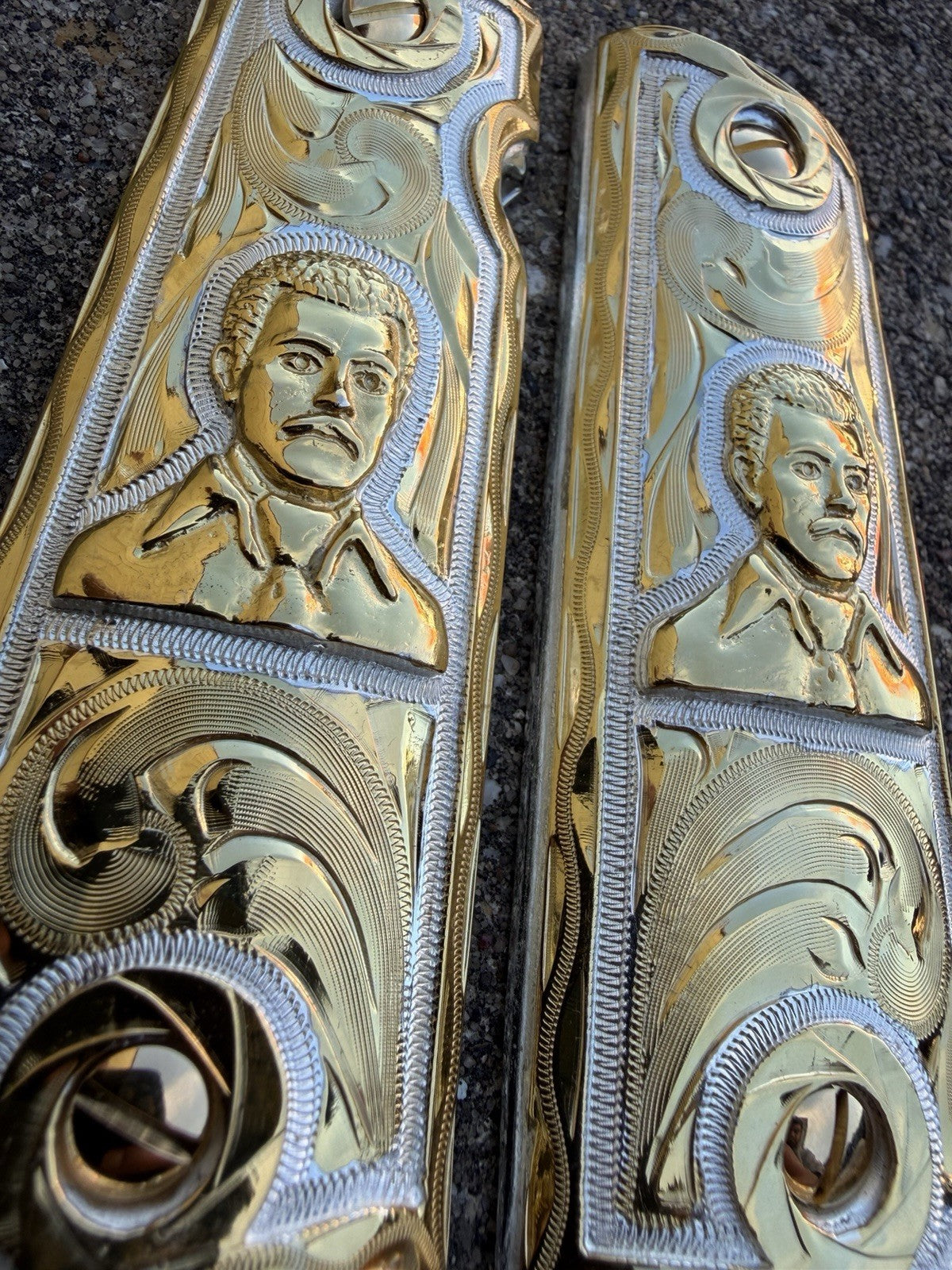 1911 45 38 Super Full Size Gold Gun Pistol Grip Cachas & 24K Screws