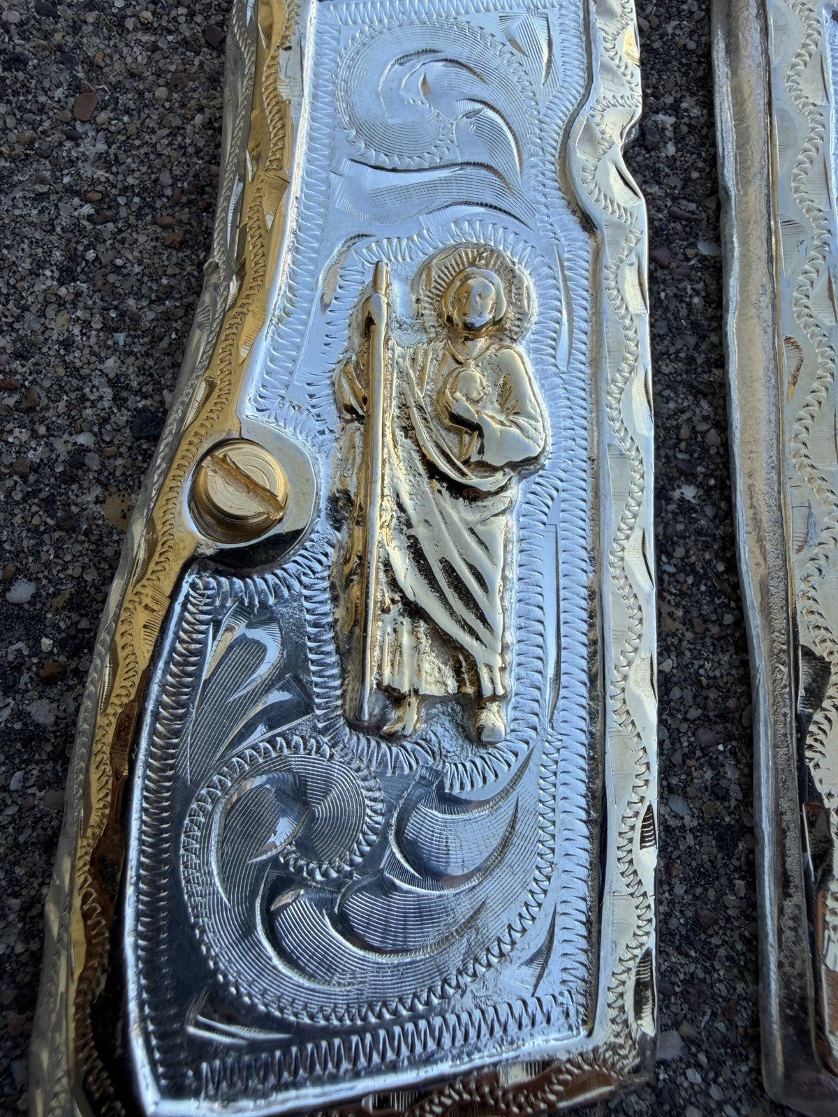 Browning Hi-Power 9mm San Judas Gold Gun Pistol Grip Cachas & 2 24K Screws