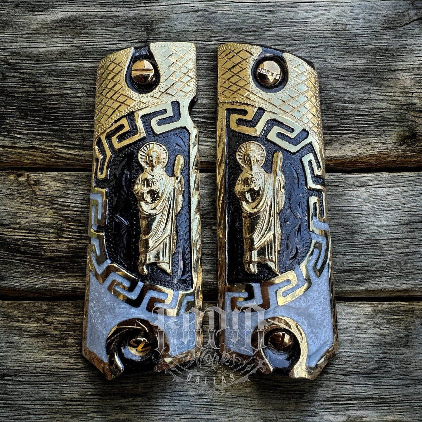 1911 45 38 Super Full Size San Judas Gold Gun Pistol Grip Cachas & 24K Screws