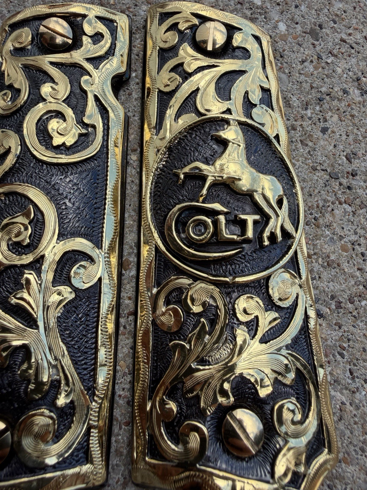 1911 45 38 Super Full Size Horse Gold Gun Pistol Grip Cachas & 24K Screws