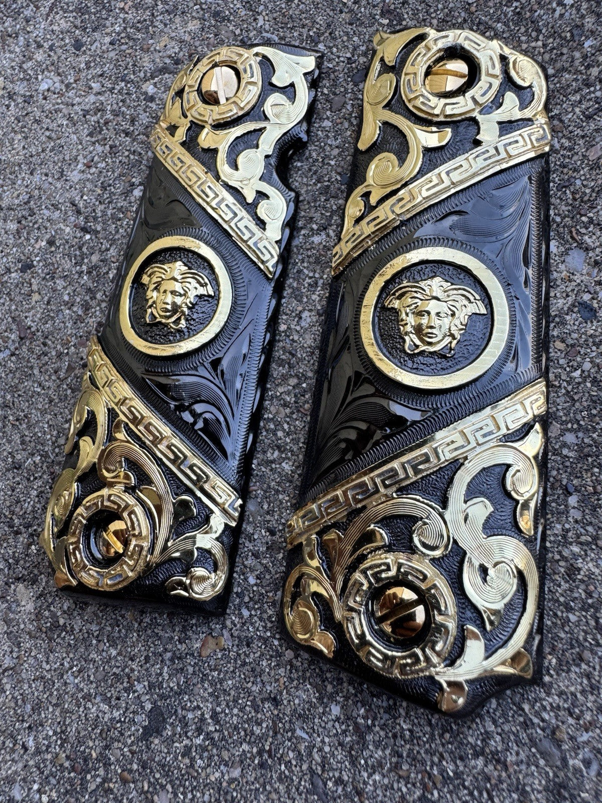 1911 45 38 Super Full Size Versace Gold Gun Pistol Grip Cachas & 24K Screws