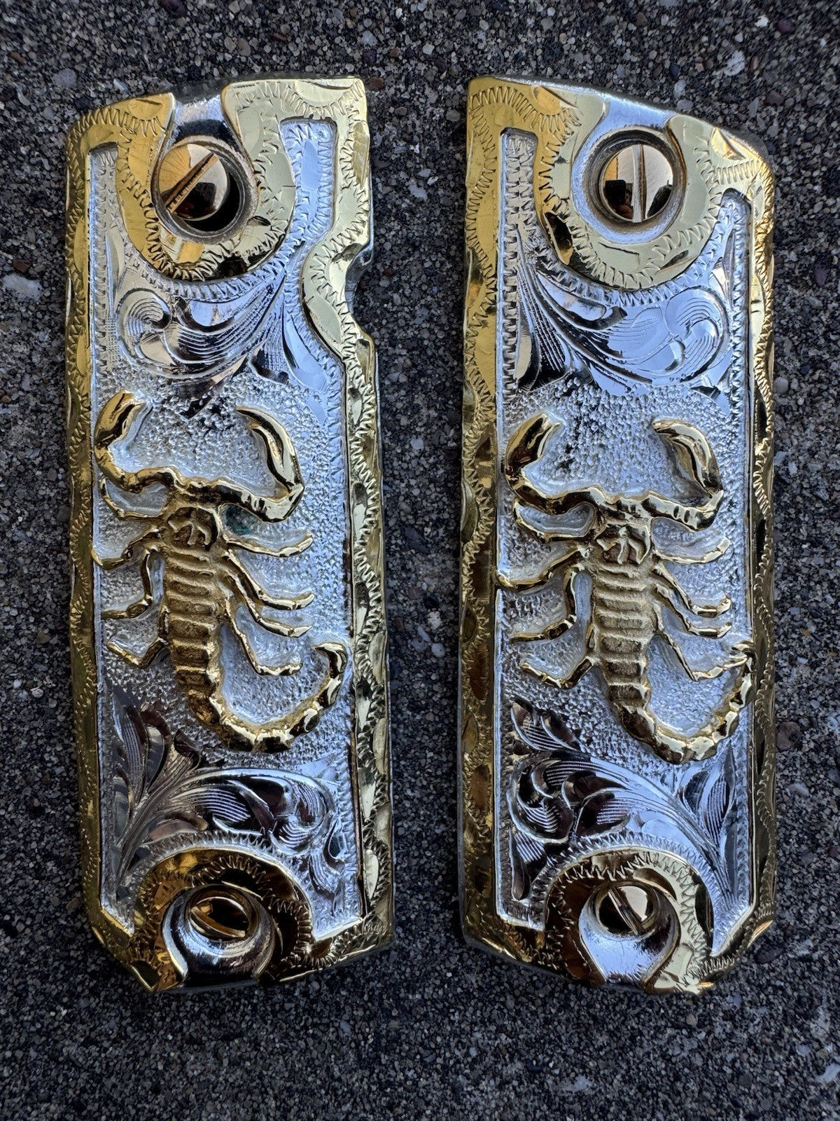 1911 45 38 Super Full Size Scorpion Gold Gun Pistol Grip Cachas & 24K Screws
