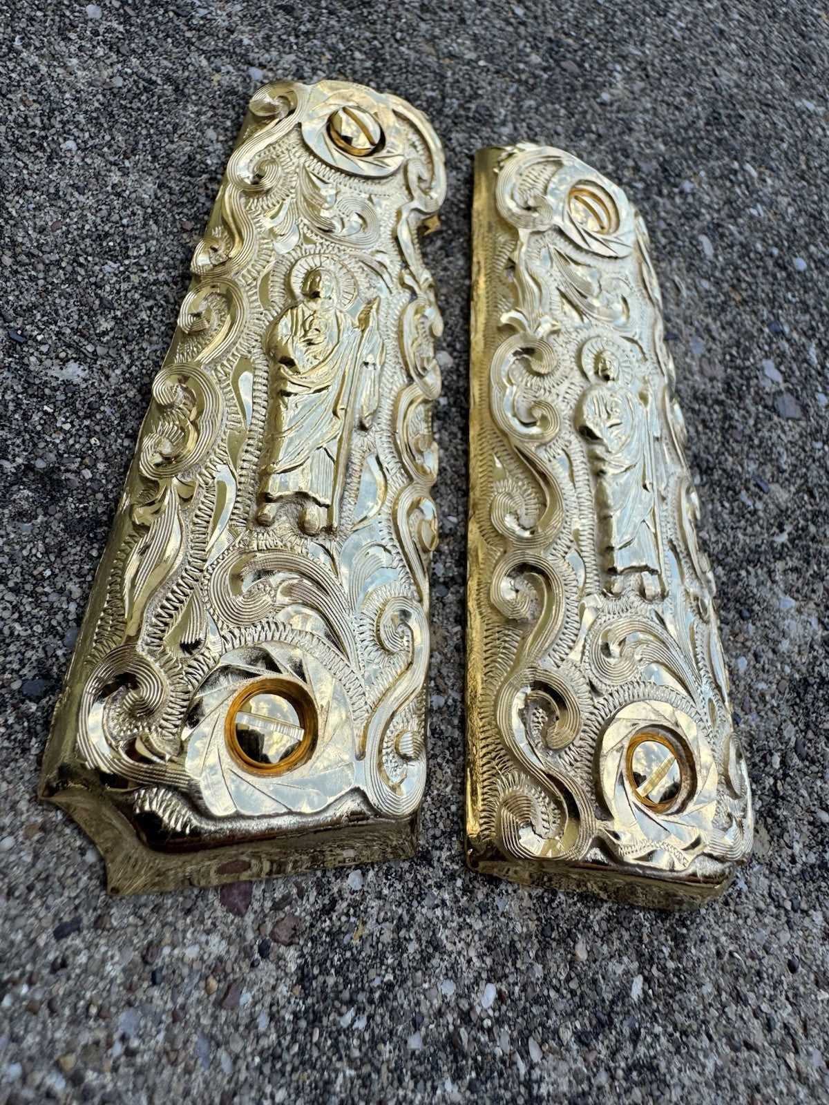 1911 45 38 Super Full Size San Judas Gold Gun Pistol Grip Cachas & 24K Screws