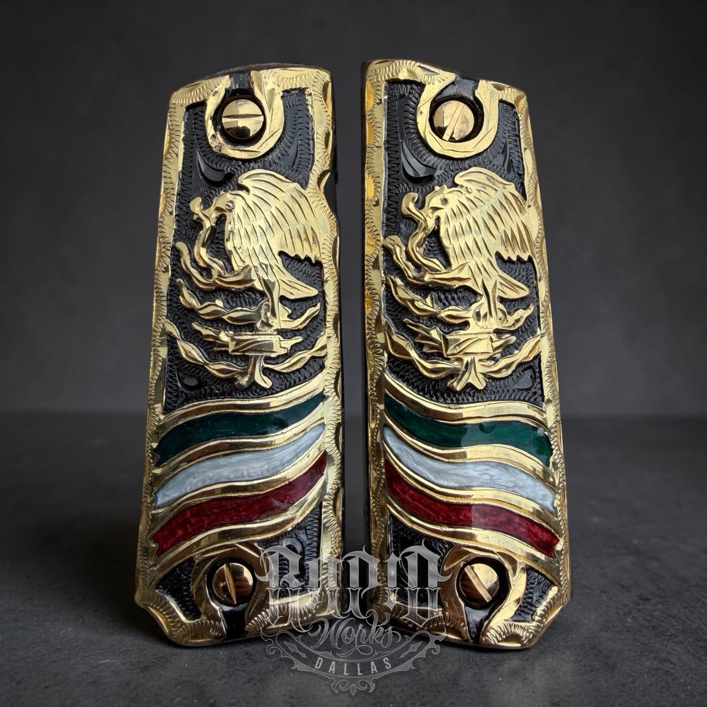 1911 45 38 Super Full Size Mexican Eagle Gold Gun Pistol Grip Cachas & 24K Screw