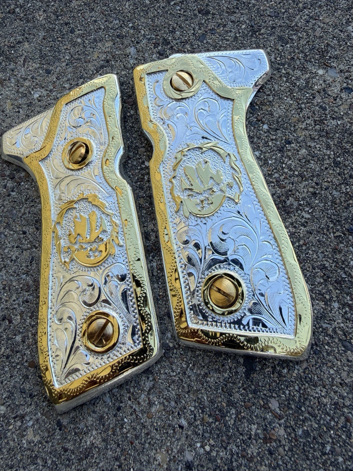 Beretta 92FS Cachas Chucky Gold Plated Pistol Custom Grips & Gold Screws