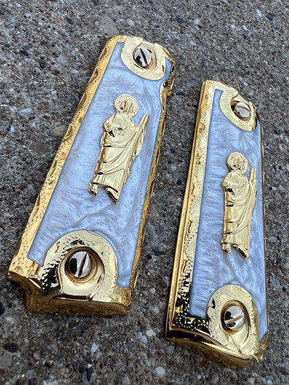 1911 45 38 SUPER COLT GOLD GUN PISTOL GRIP CACHAS SAN JUDAS 24k CHAPEADO SCREWS