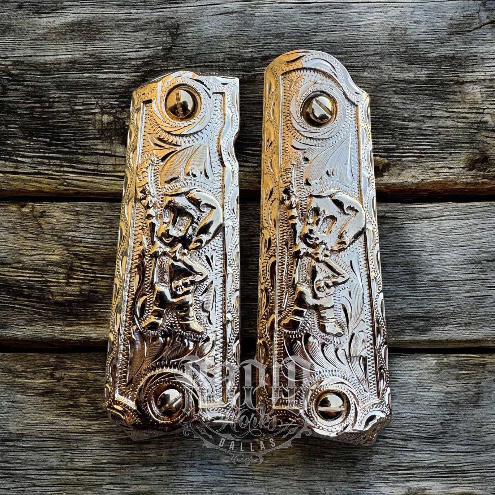 1911 45 38 Super Full Size Richie Rich Gold Gun Pistol Grip Cachas & 24K Screws