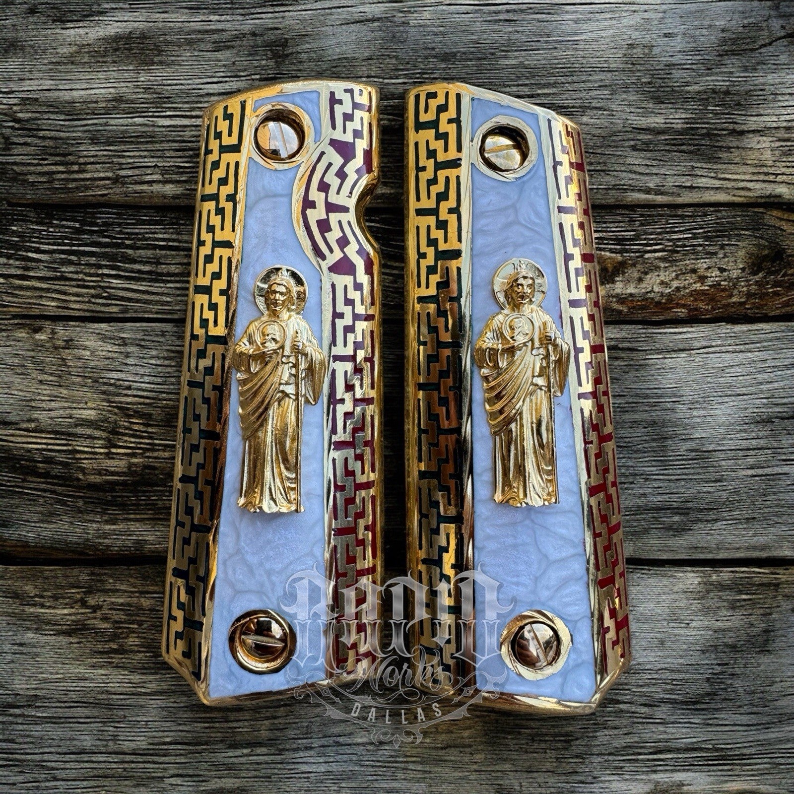 1911 45 38 Super Full Size San Judas Gold Gun Pistol Grip Cachas & 24K Screws