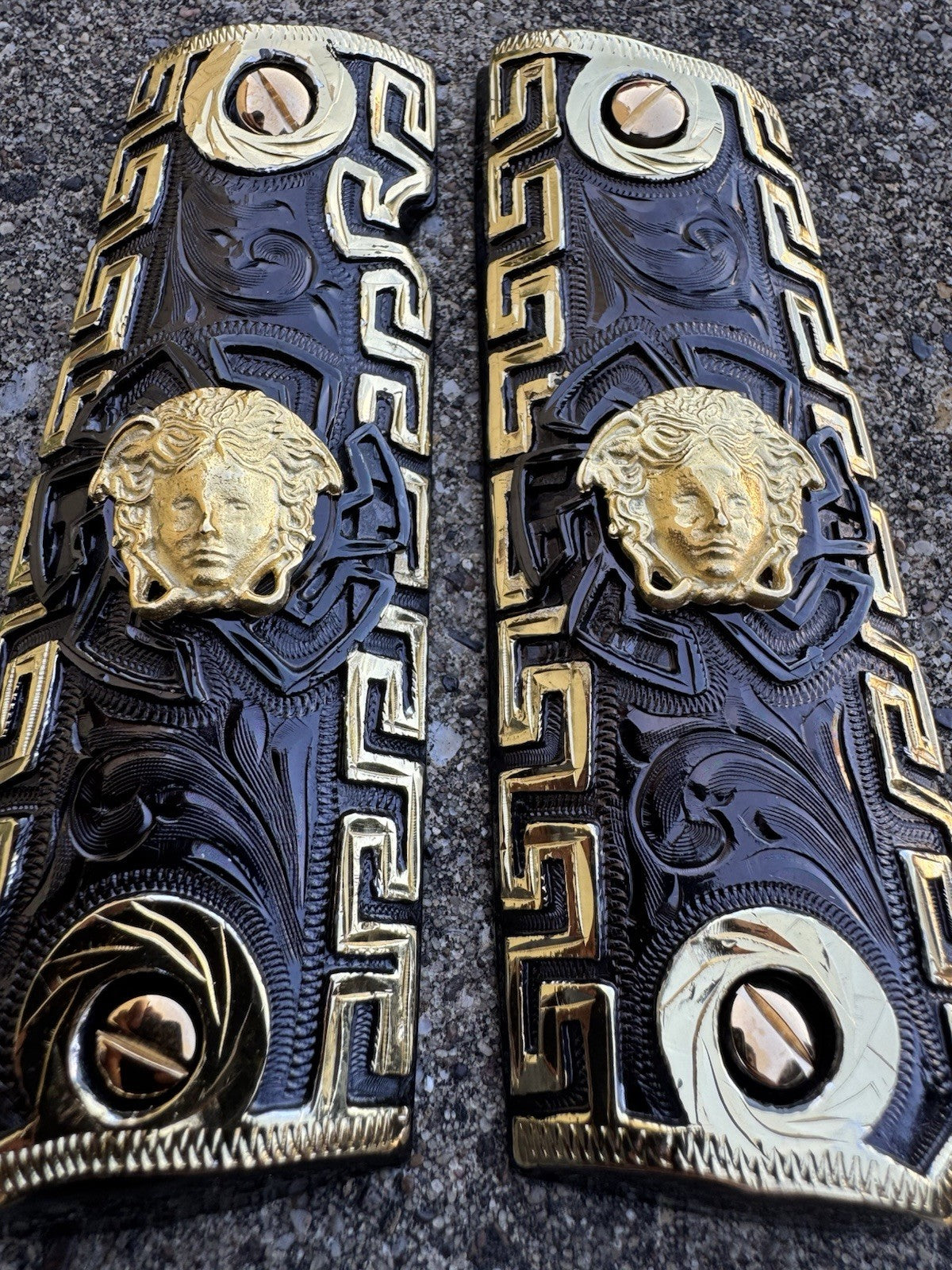 1911 45 38 Super Full Size Versace Gold Gun Pistol Grip Cachas & 24K Screws